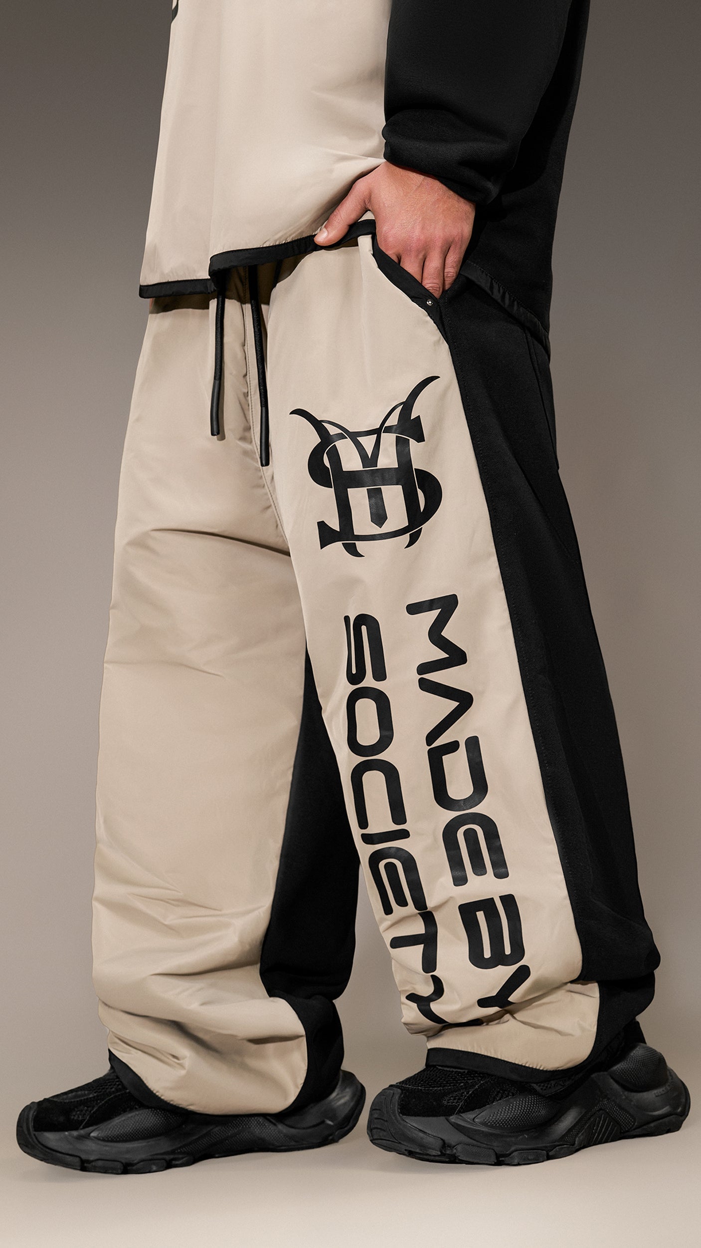 Made by Society Jogger Trousers – P16023