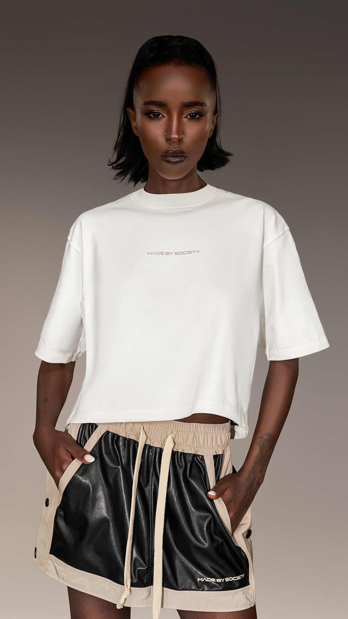 Cut-out T-shirt - T26370