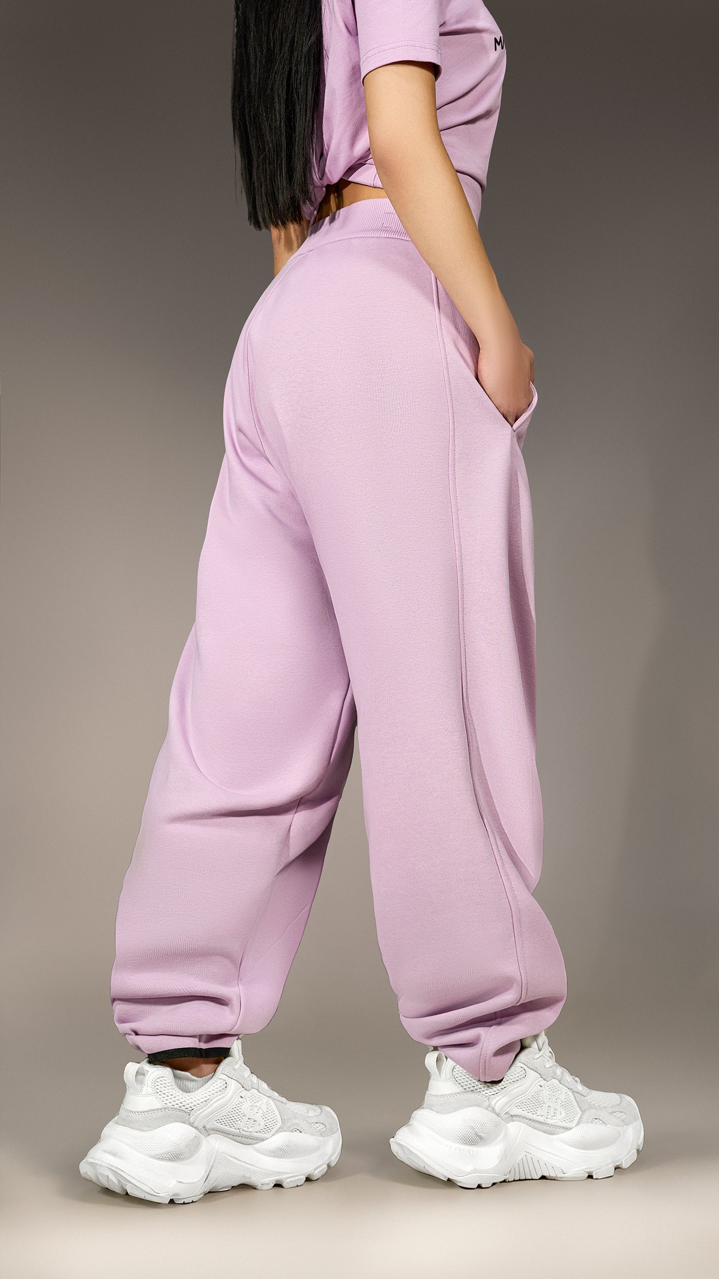 JOGGER PANTS "MADE BY SOCIETY" - P26077
