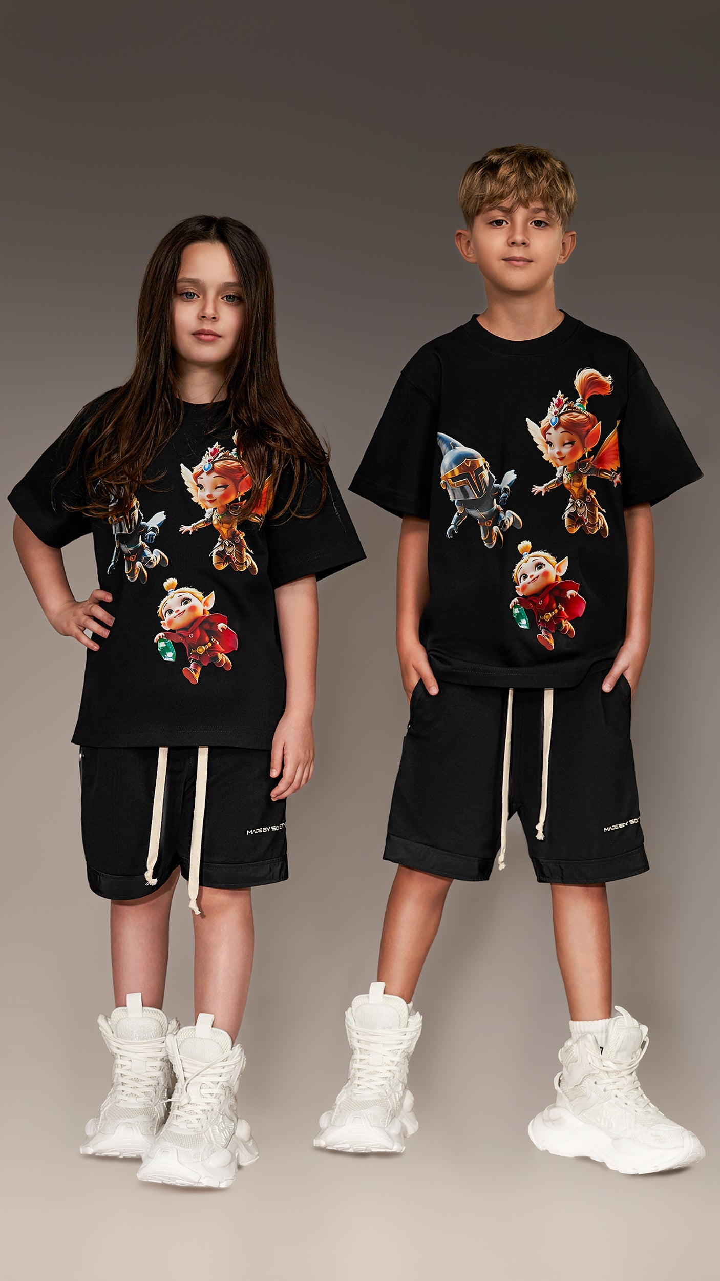 Studded Bermuda Shorts - B36250