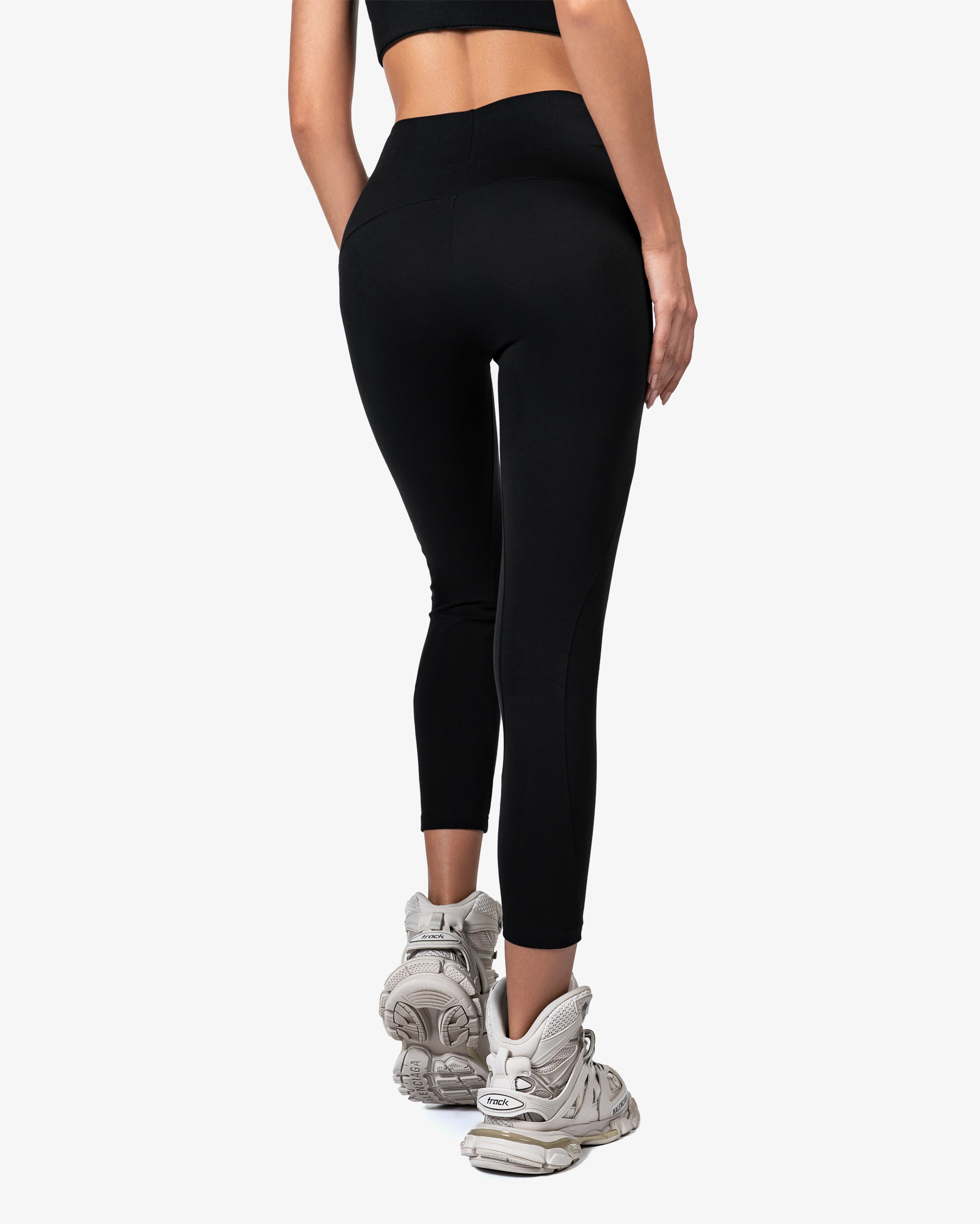 Bermuda Shorts Made by Society - P24136