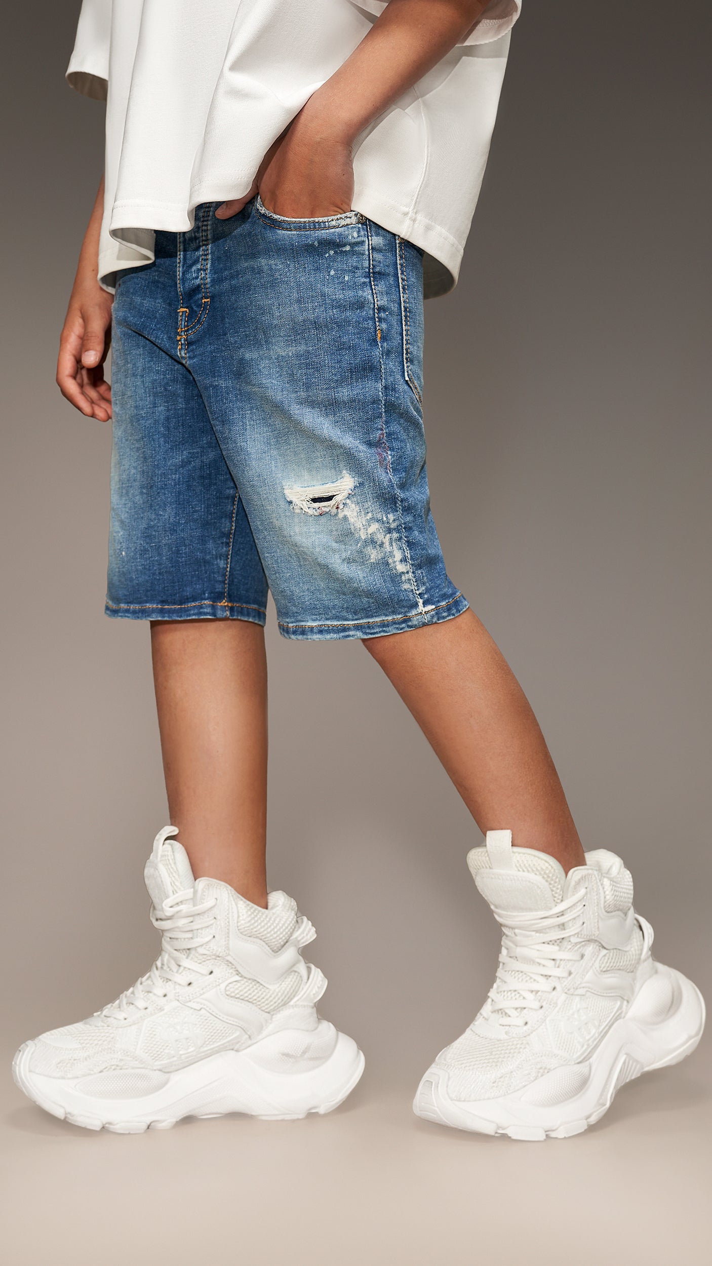 Denim Bermuda Shorts - B33740