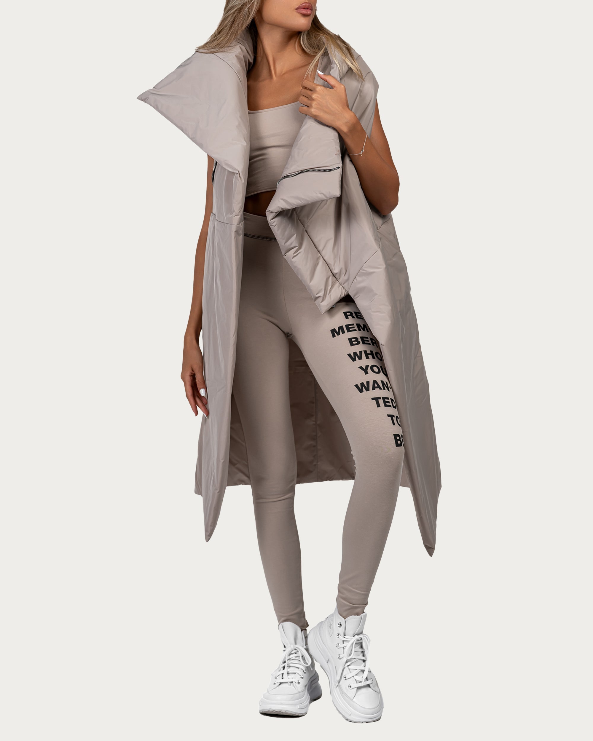 Oversized Vest - V24616