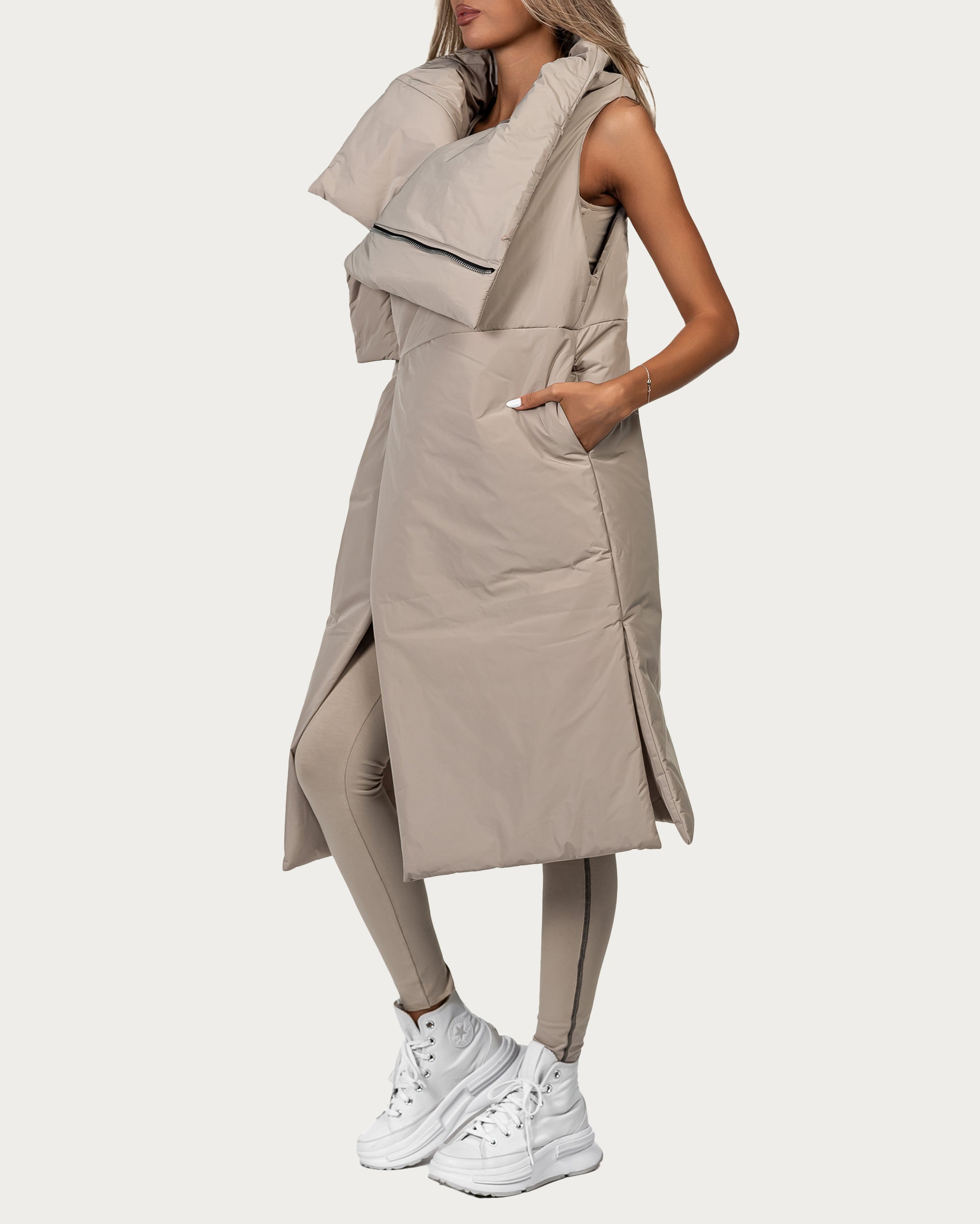 Oversized Vest - V24616