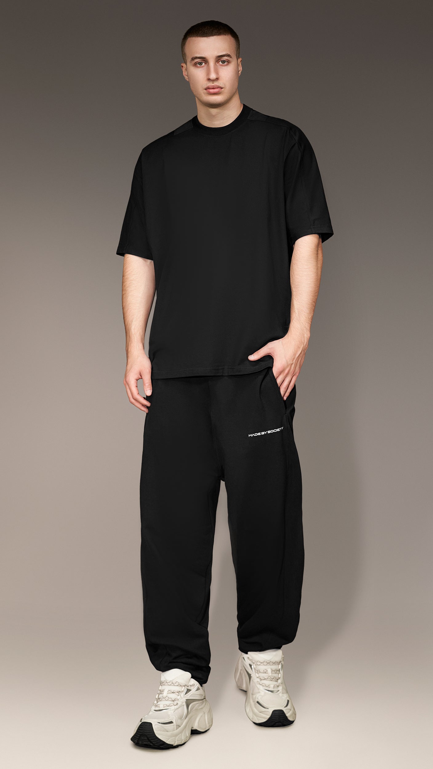 Aria Noir T-Shirt - T16997