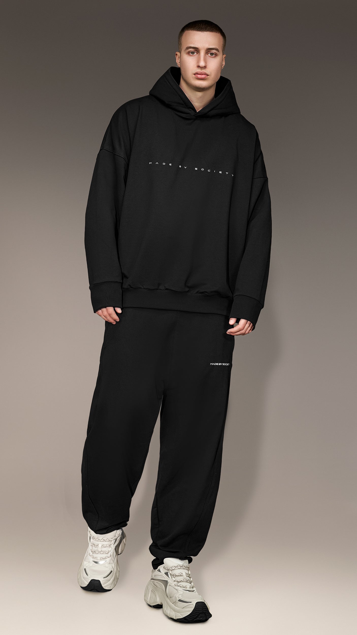 Daily Luxury Hoodie - H16893