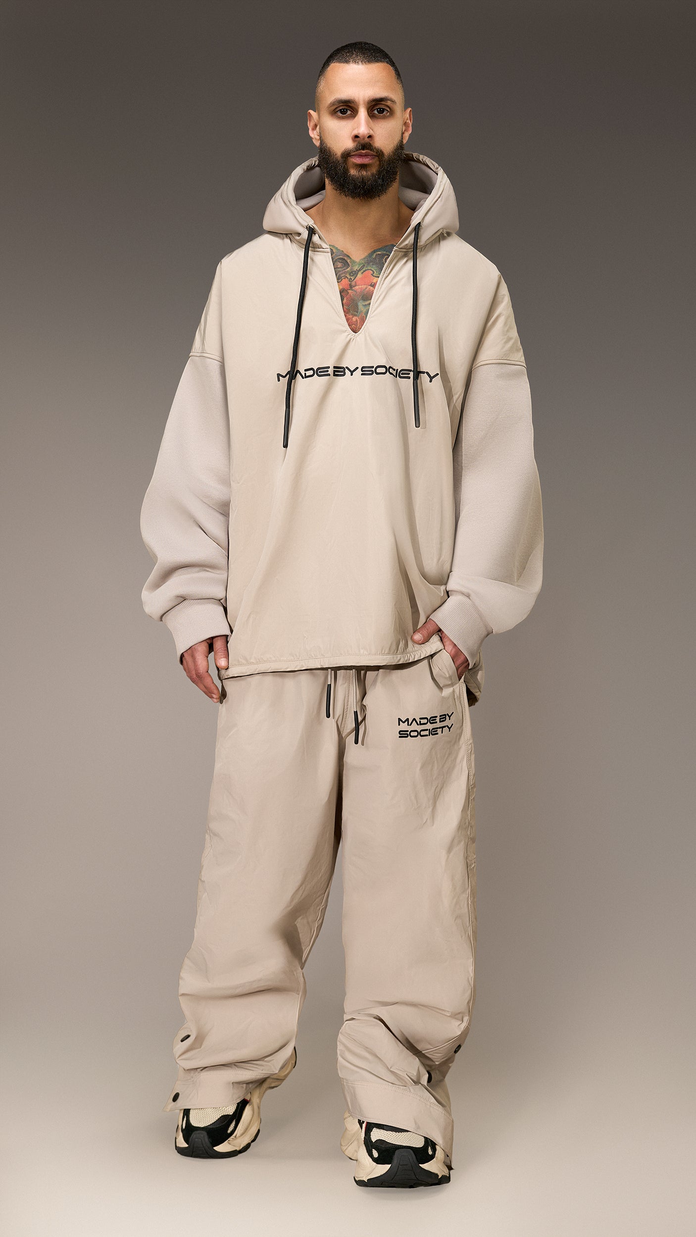 Oversized 'Made by Society' Hoodie – H16085