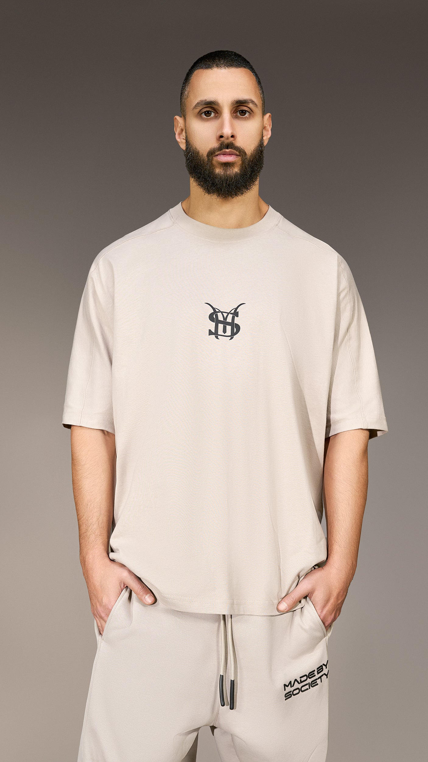 "MMXXV" T-shirt - T16086