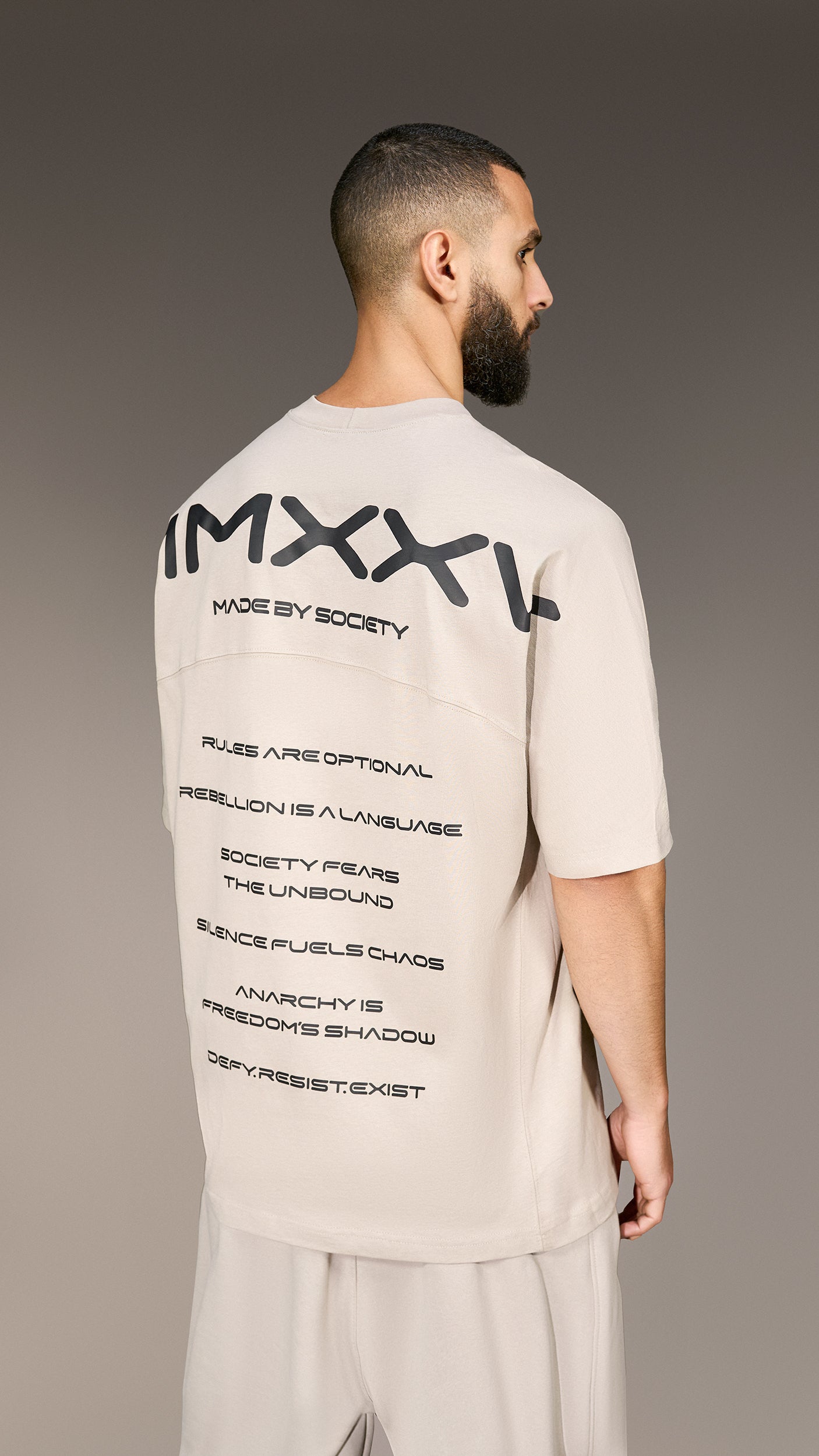 "MMXXV" T-shirt - T16086