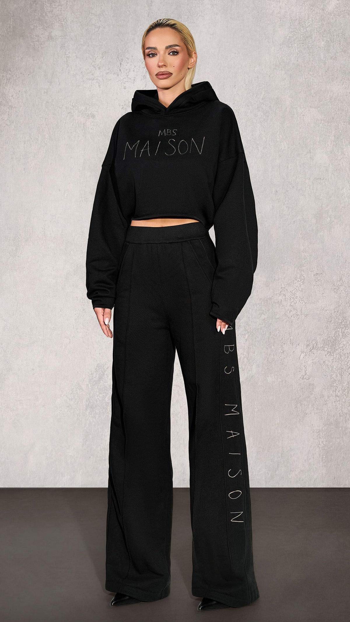 BLACK VEIL Hoodie - H27502