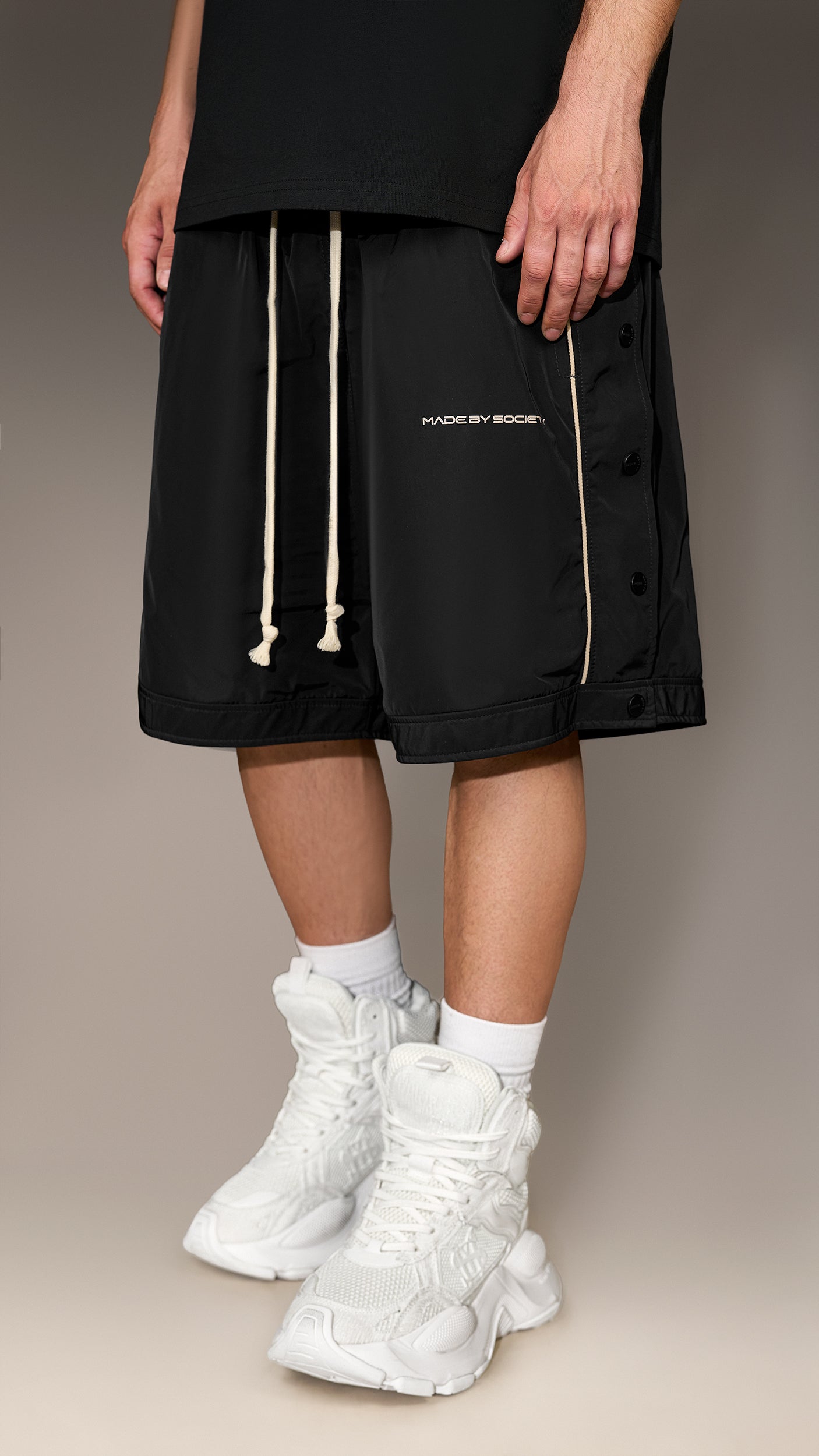 IRON-CUT Bermuda Shorts - B17412