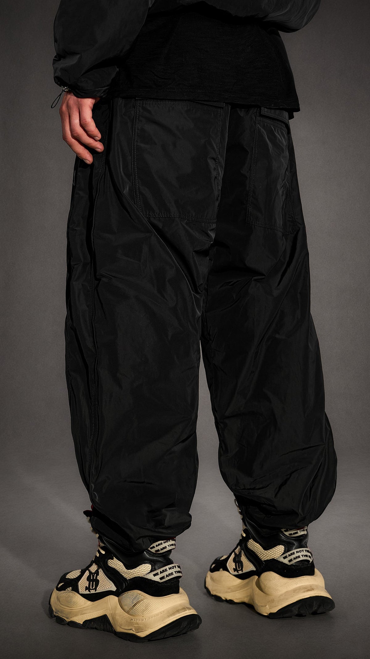 RUNOFF Trousers - P17592