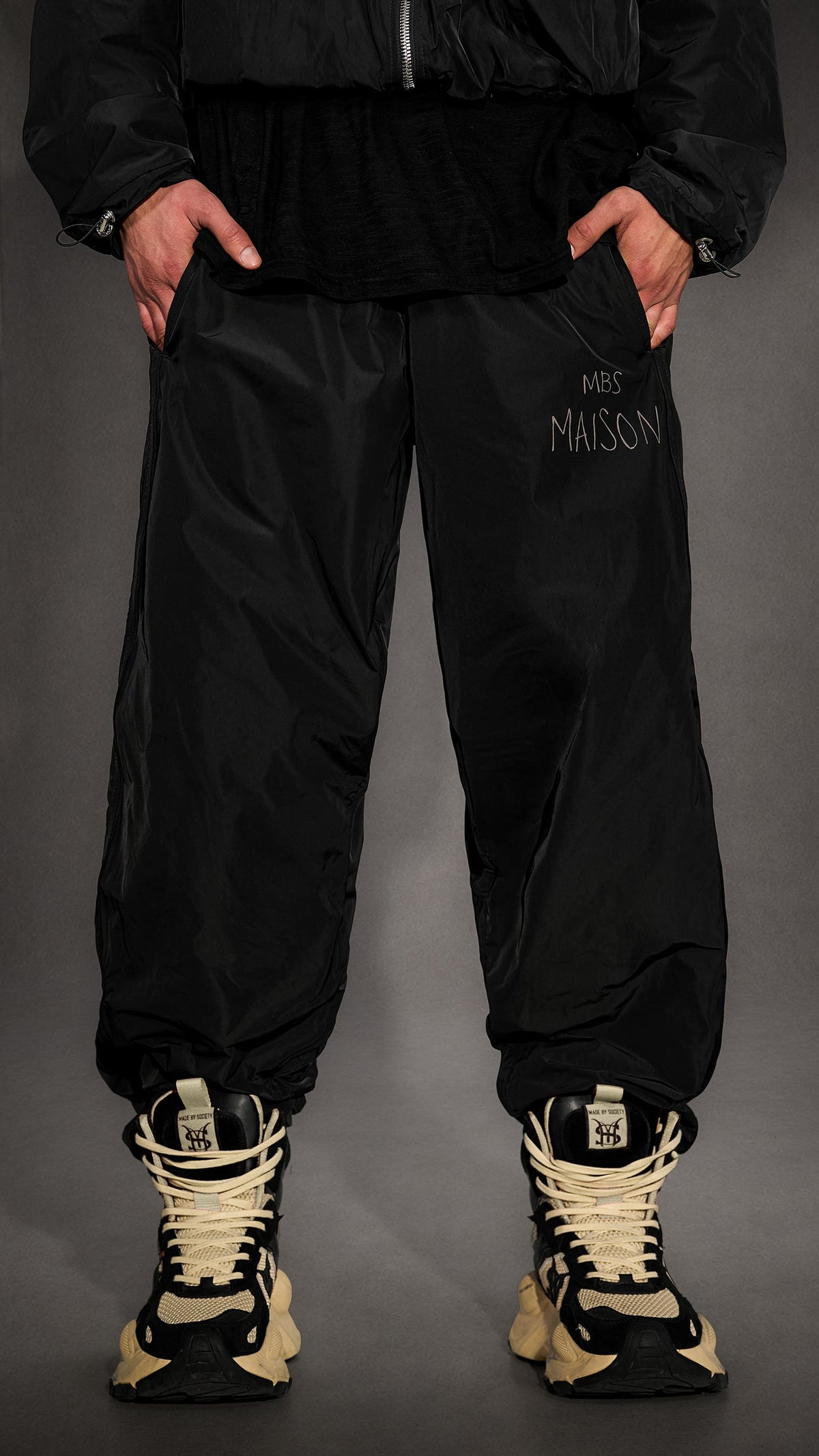 RUNOFF Trousers - P17592