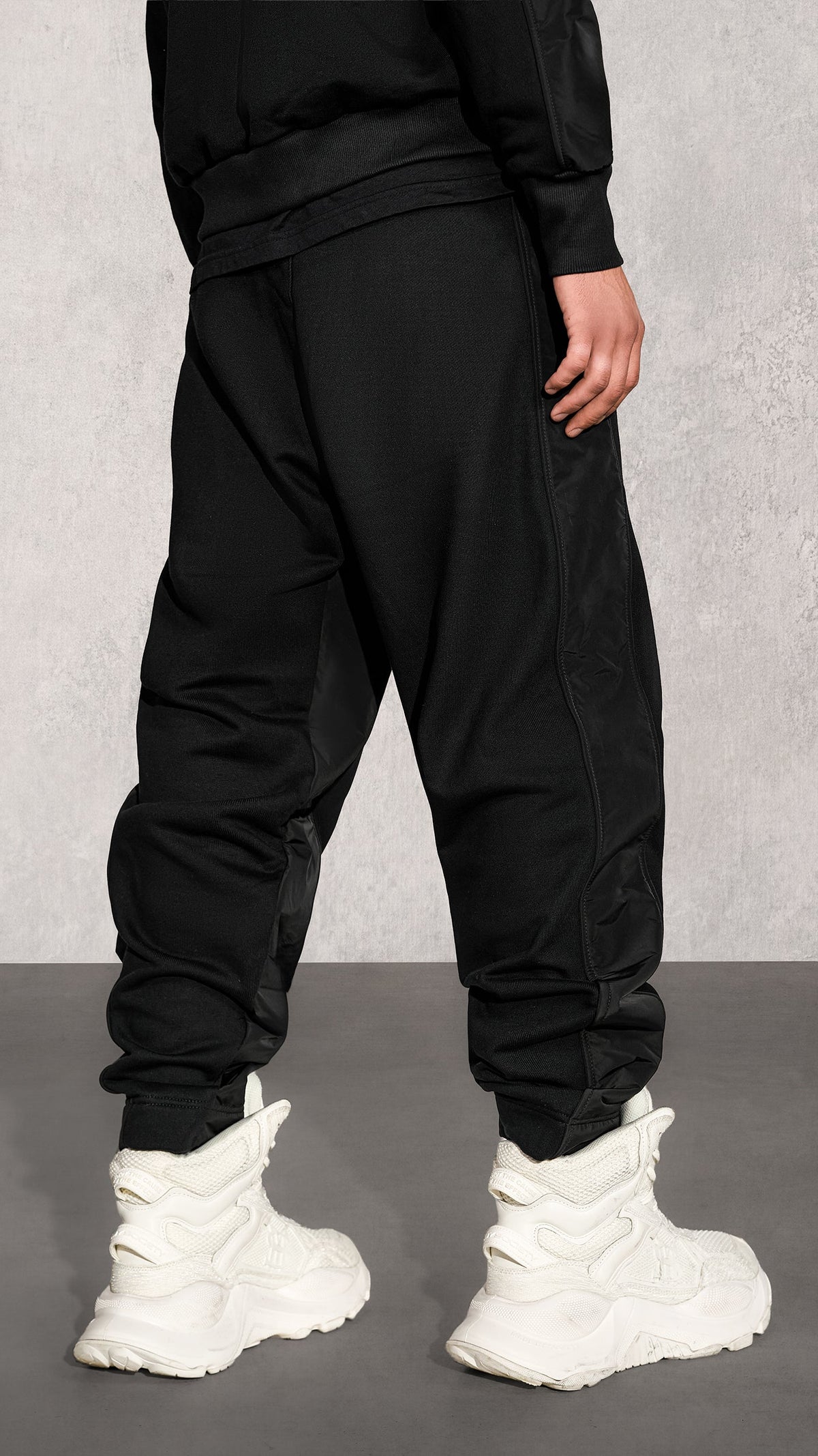 LOOSE FIT Trousers - P17496