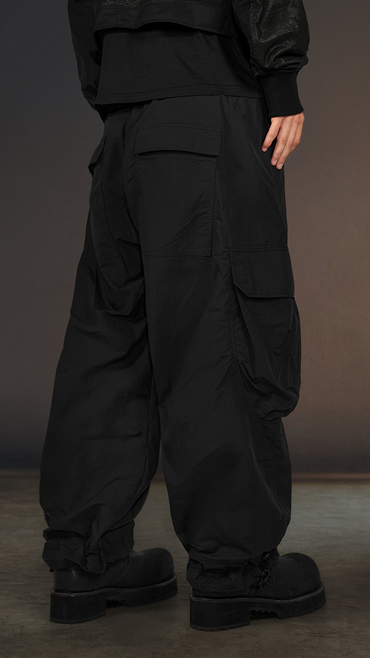 MONOLITH Trousers - P17812