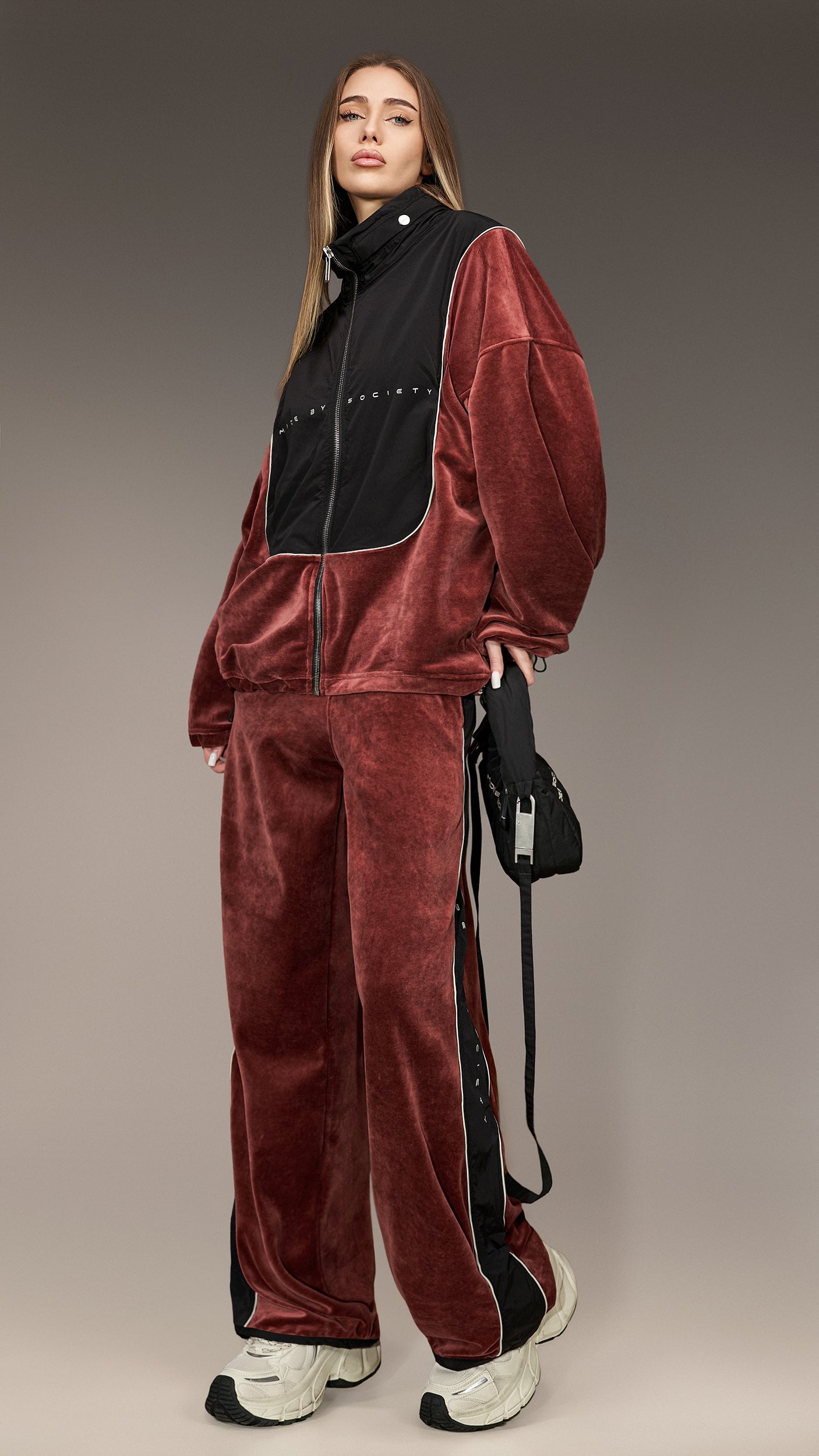 ELEVATE AMBER Trousers - P27071