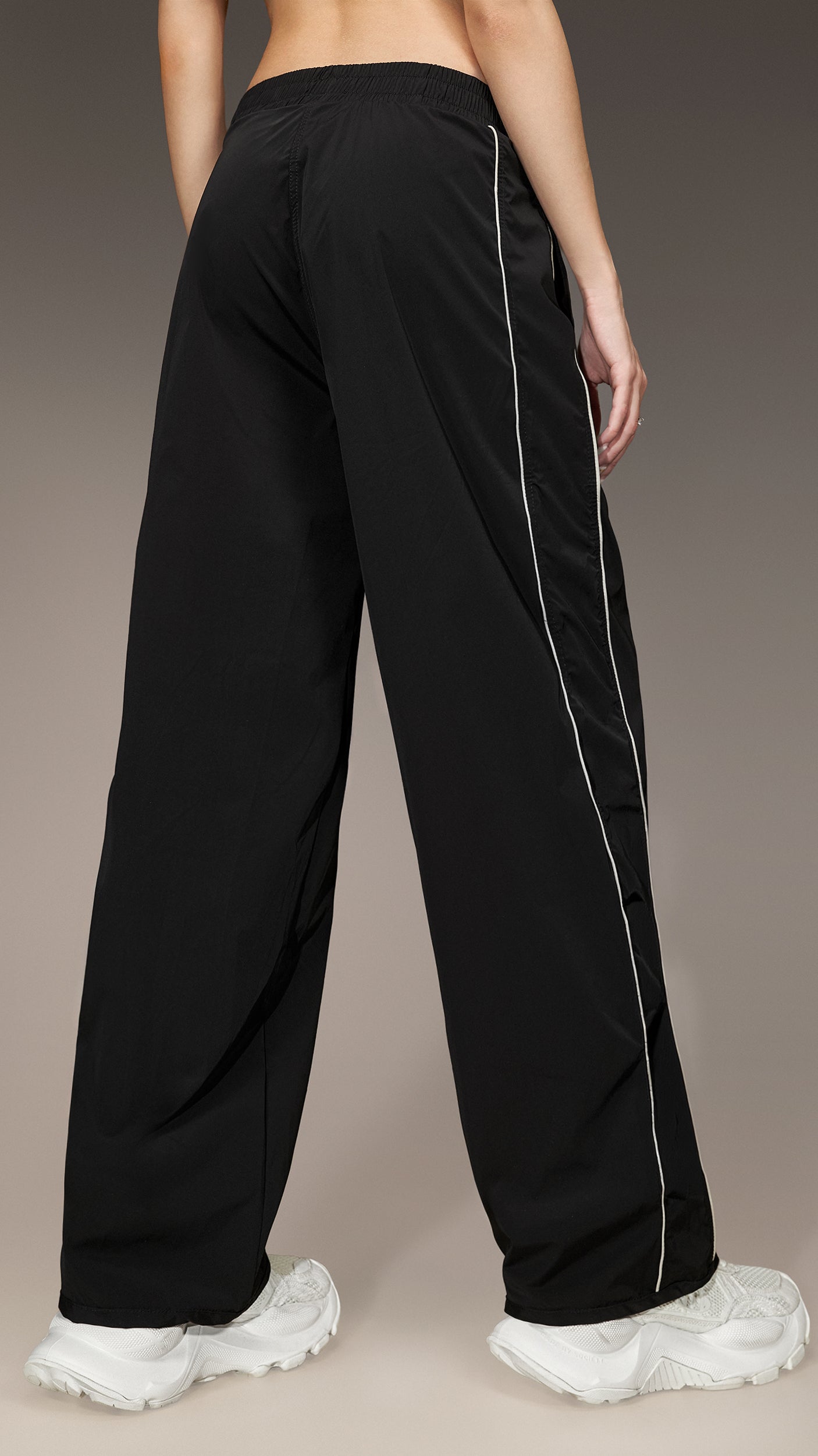 NOMAD TRACKS Trousers - P27074