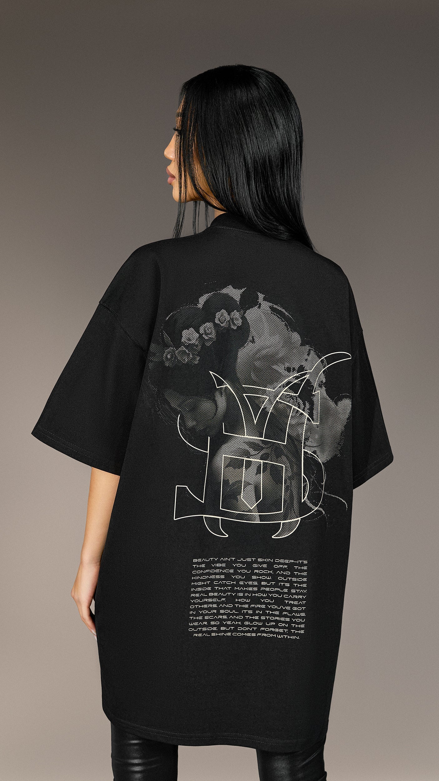 Oversized "Made By Society" T-Shirt - T25881