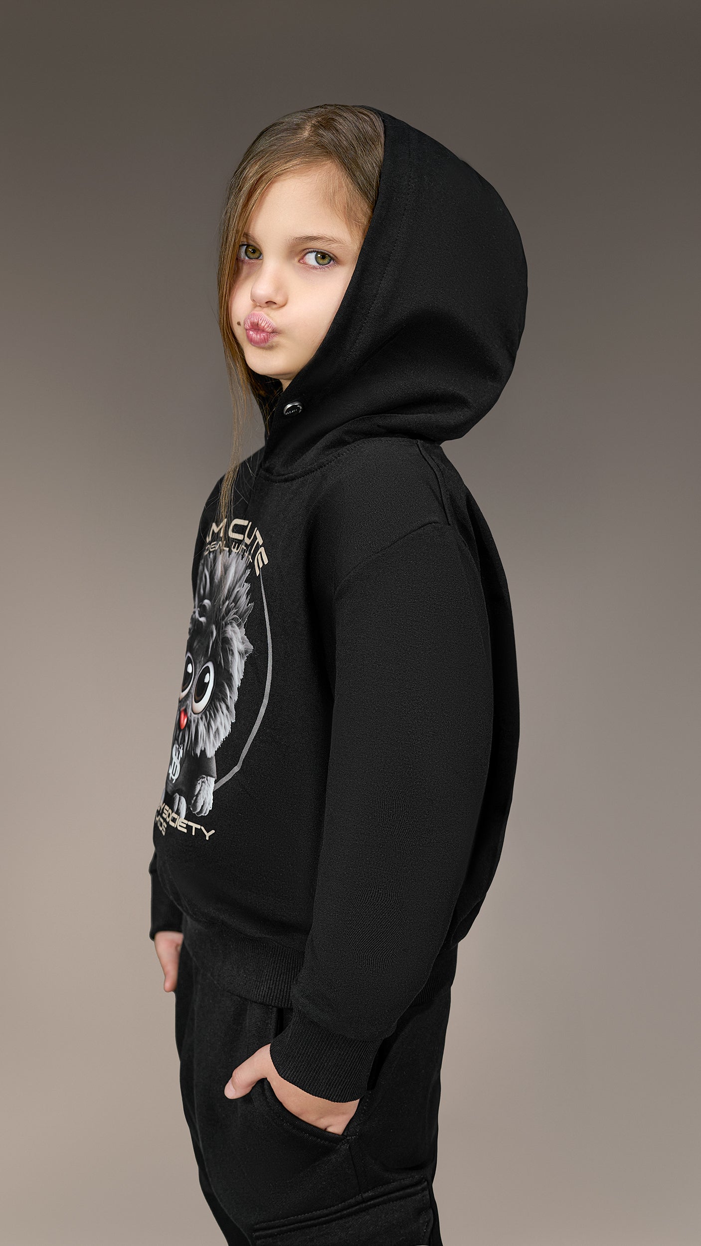 "I AM CUTE" Hoodie - H35951