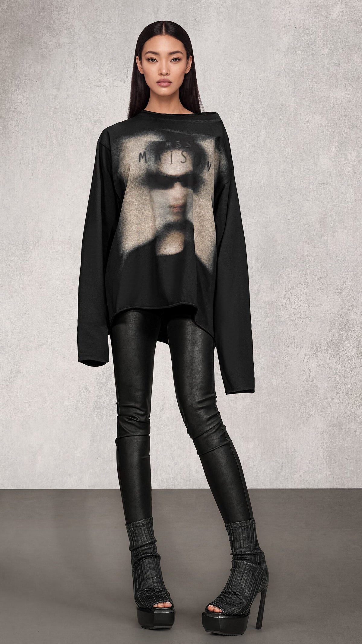 Night Form T-Shirt - T27907