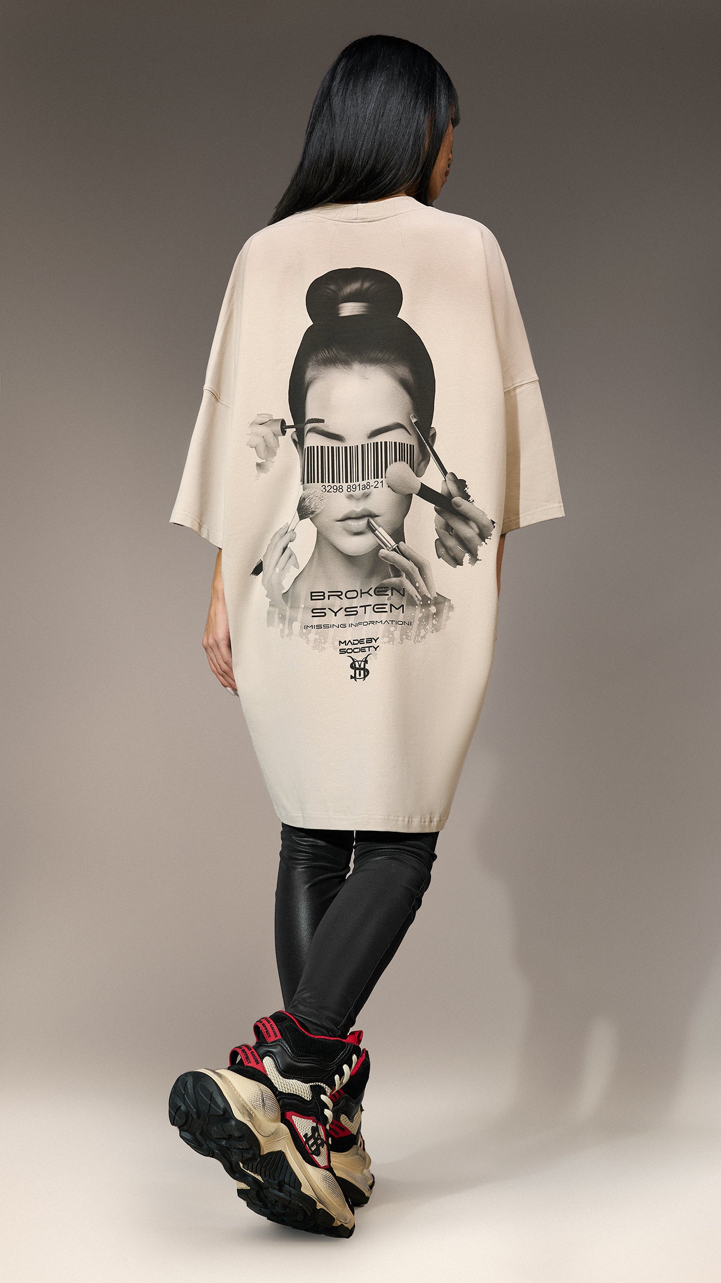 Oversized 'Broken System' T-Shirt - T25406