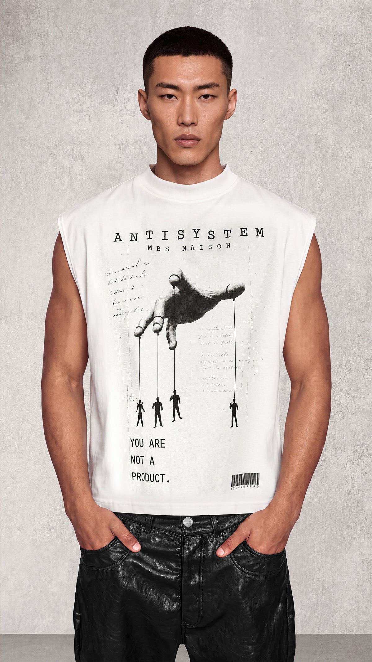 LOOSE CUT T-Shirt - M17708