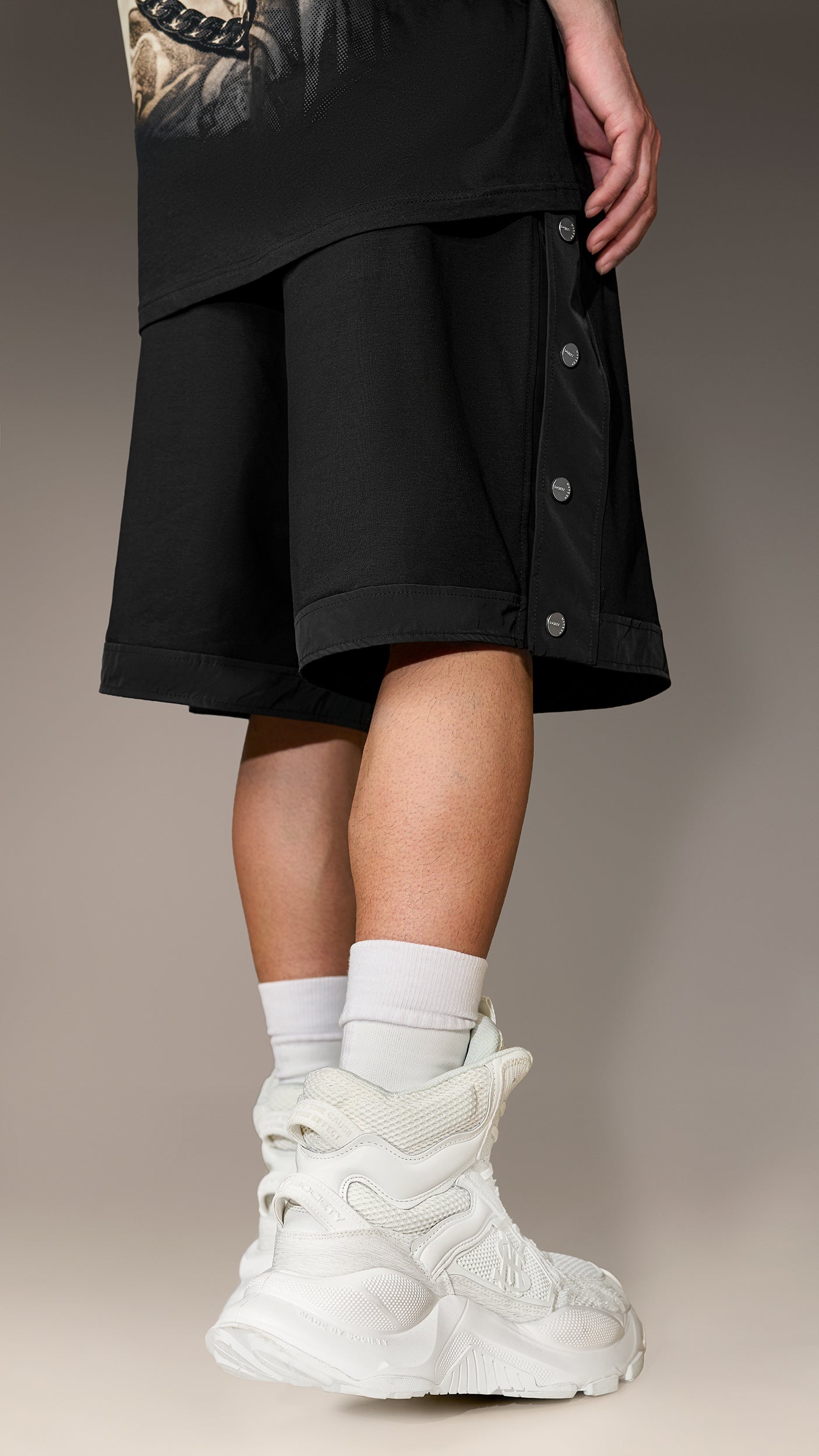 VORTEX DRAG Bermuda Shorts - B17285