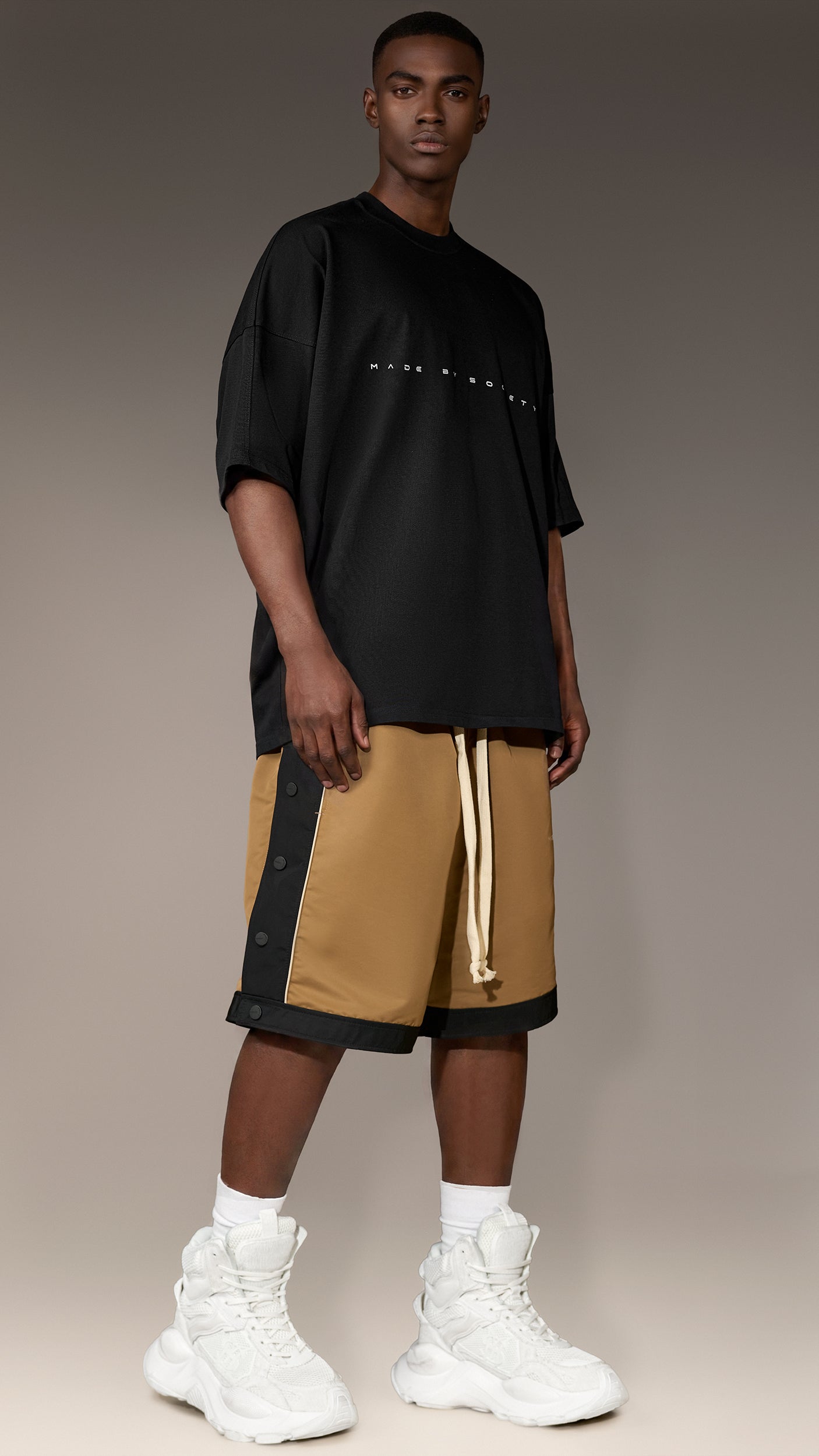 GHOST-CODE Bermuda Shorts - B17347