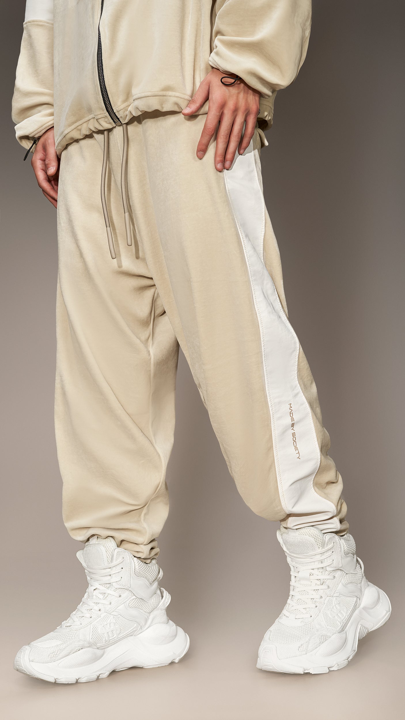 Jogger Trousers - P16715