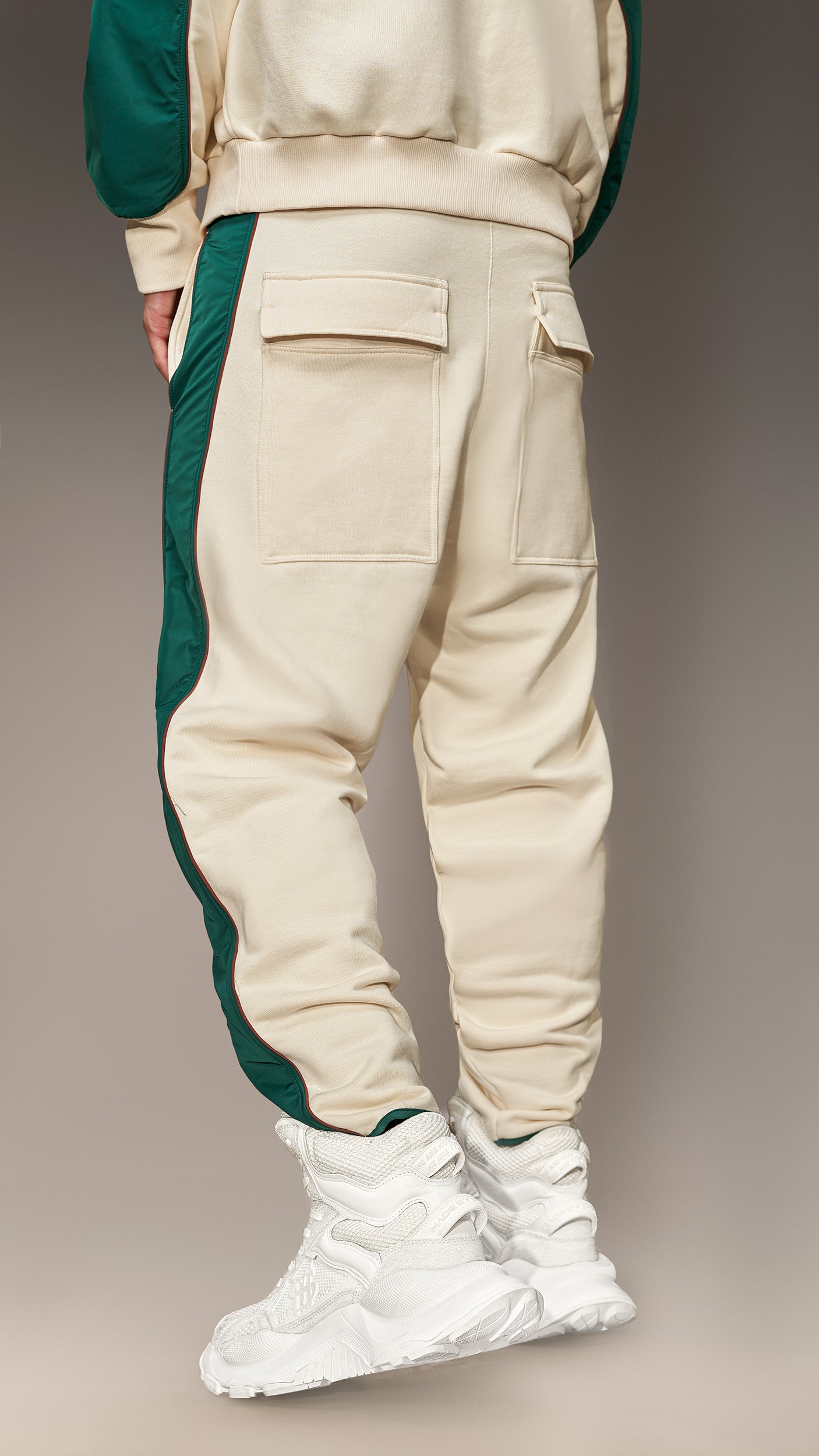 Jogger Trousers - P16719