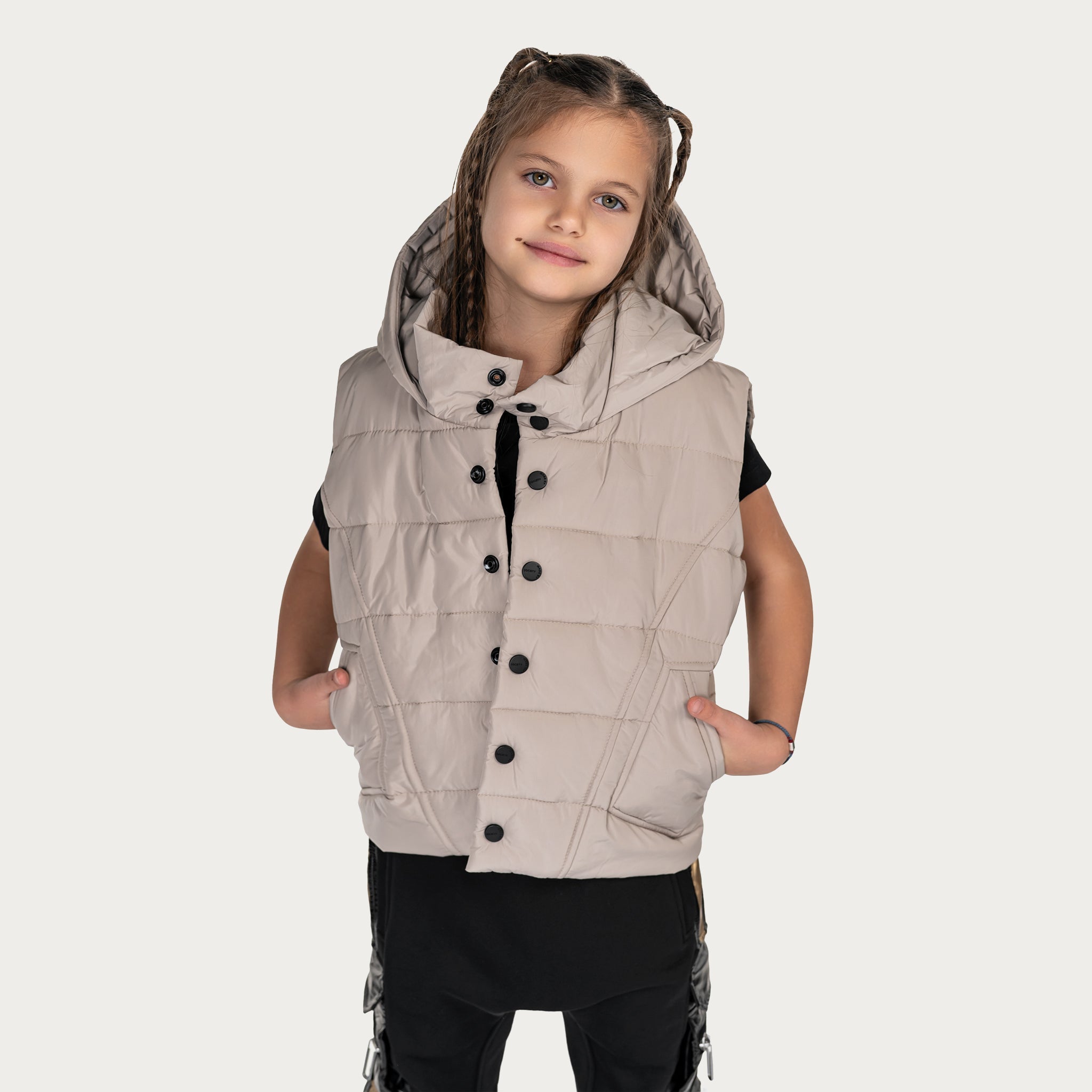 Stud hood vest - V34974