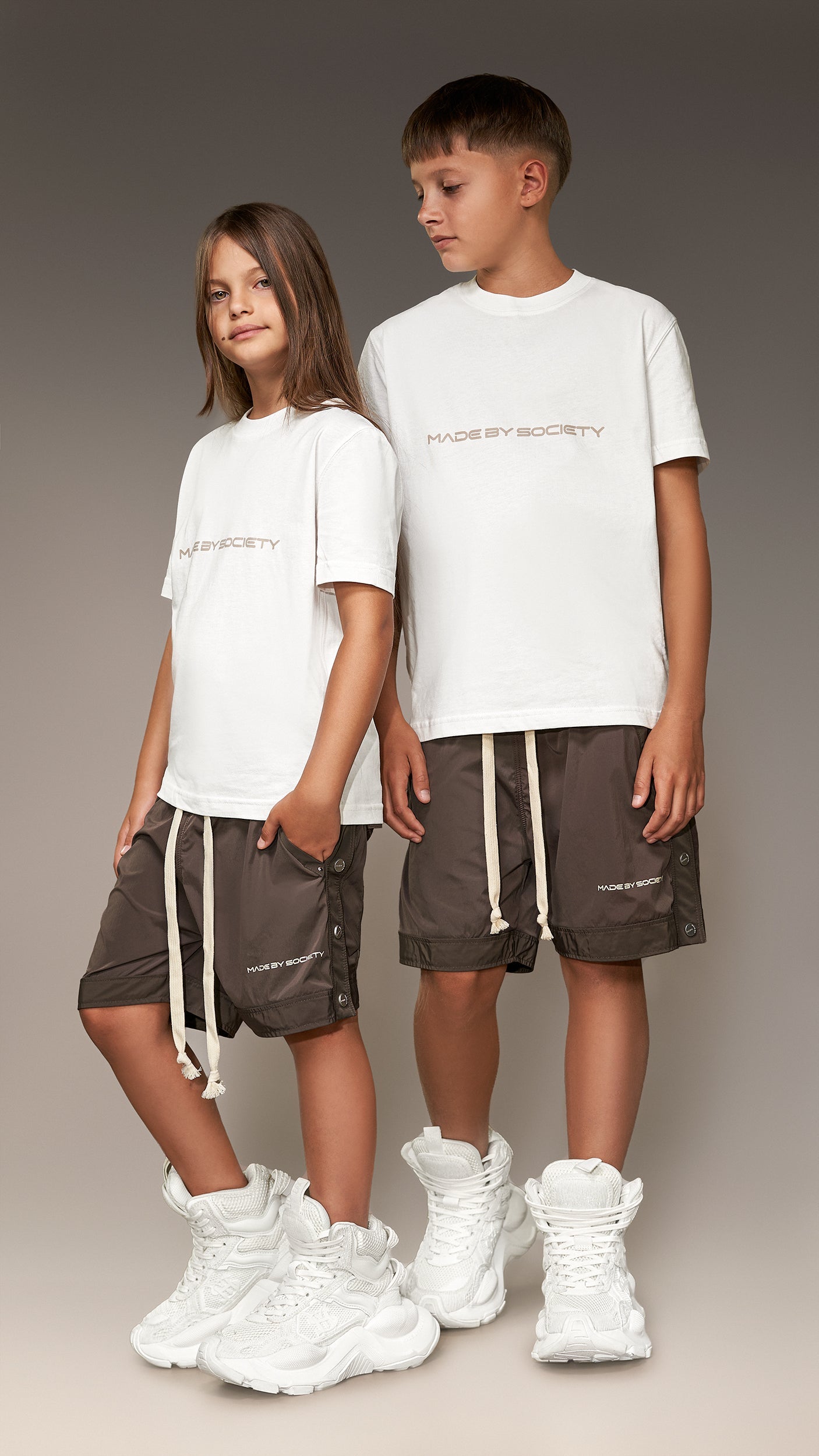 Studded Bermuda Shorts - B36621