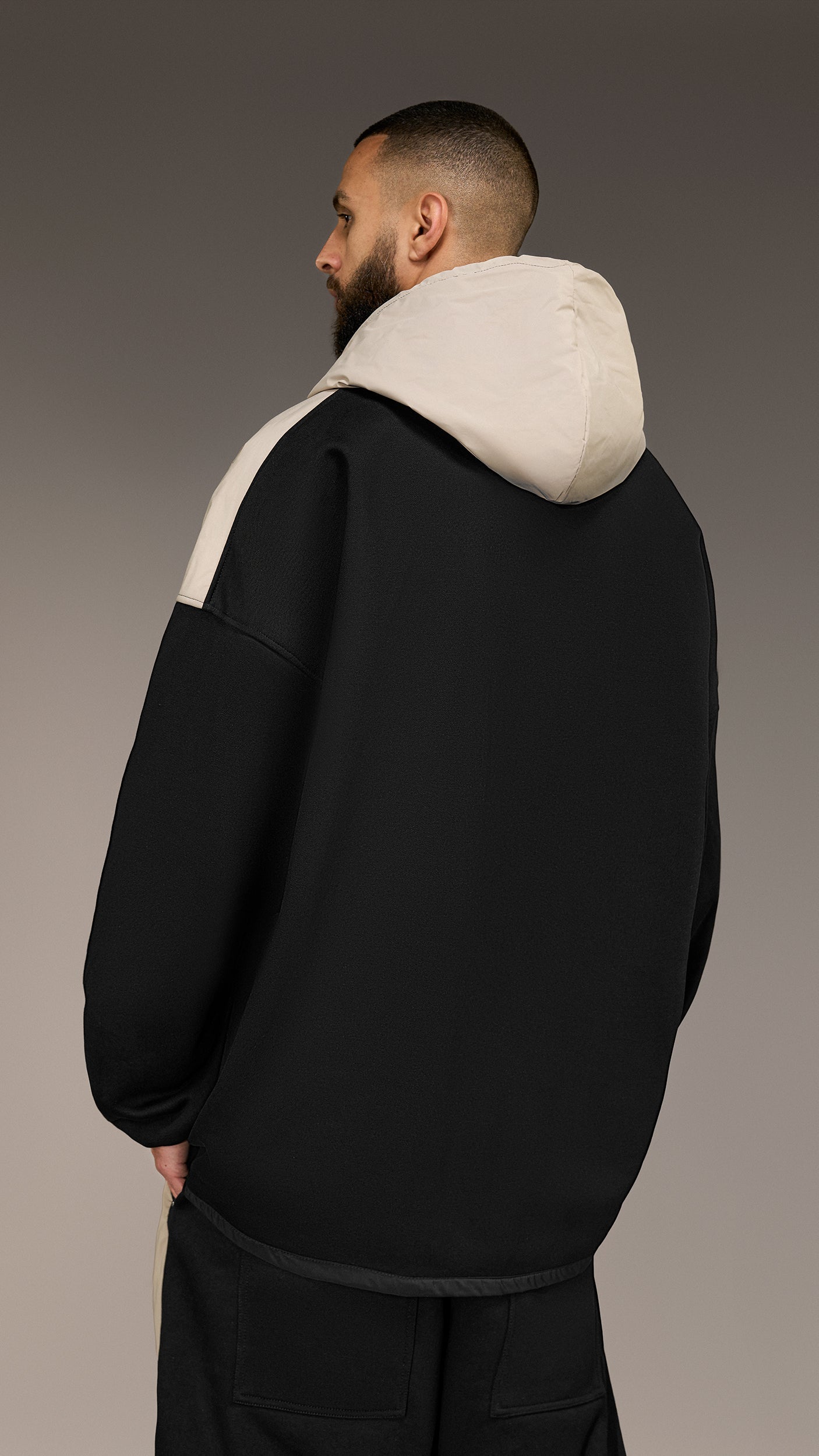 Hoodie "Made by Society" – H16024