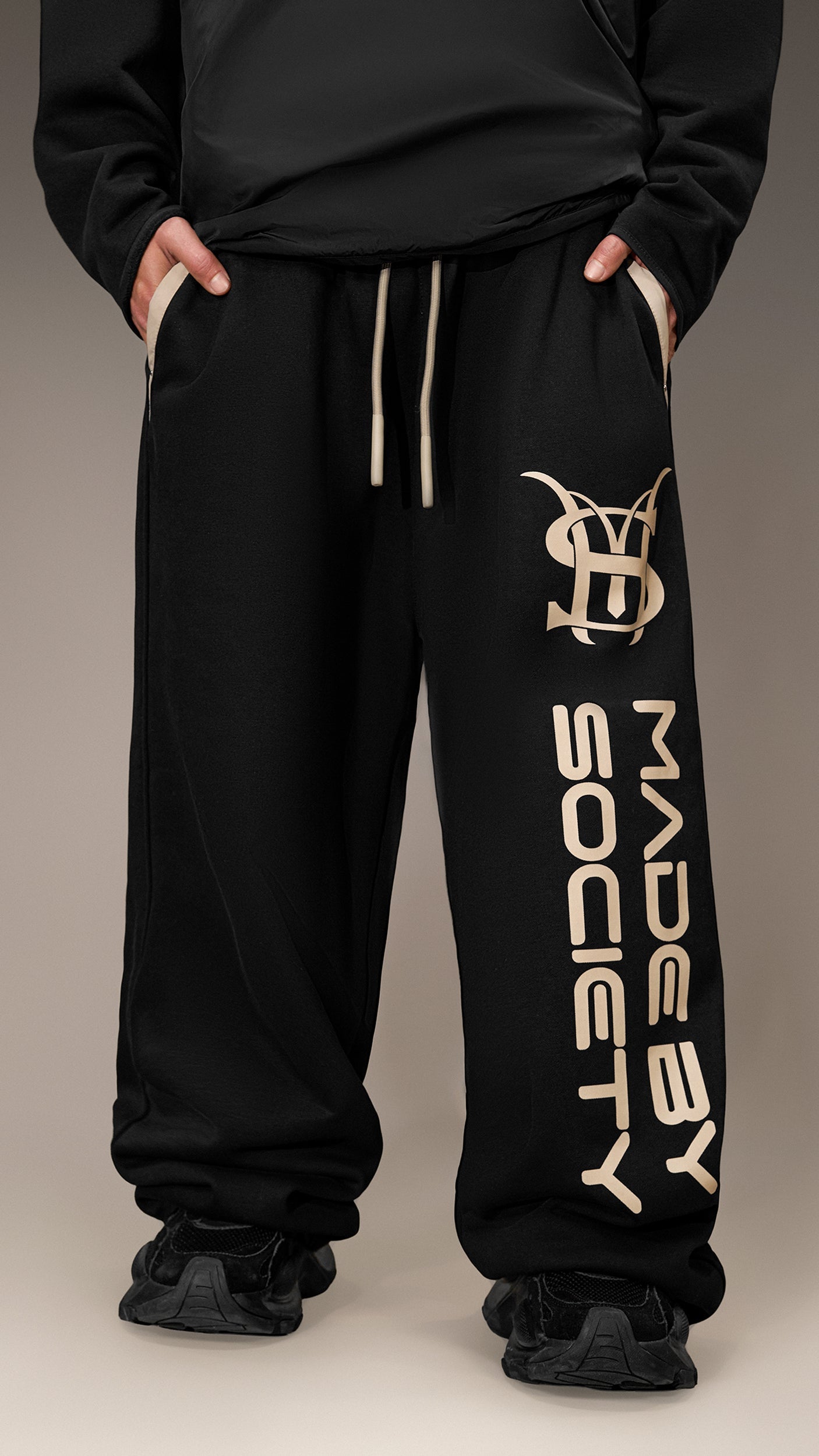 Made by Society Jogger Trousers – P16002