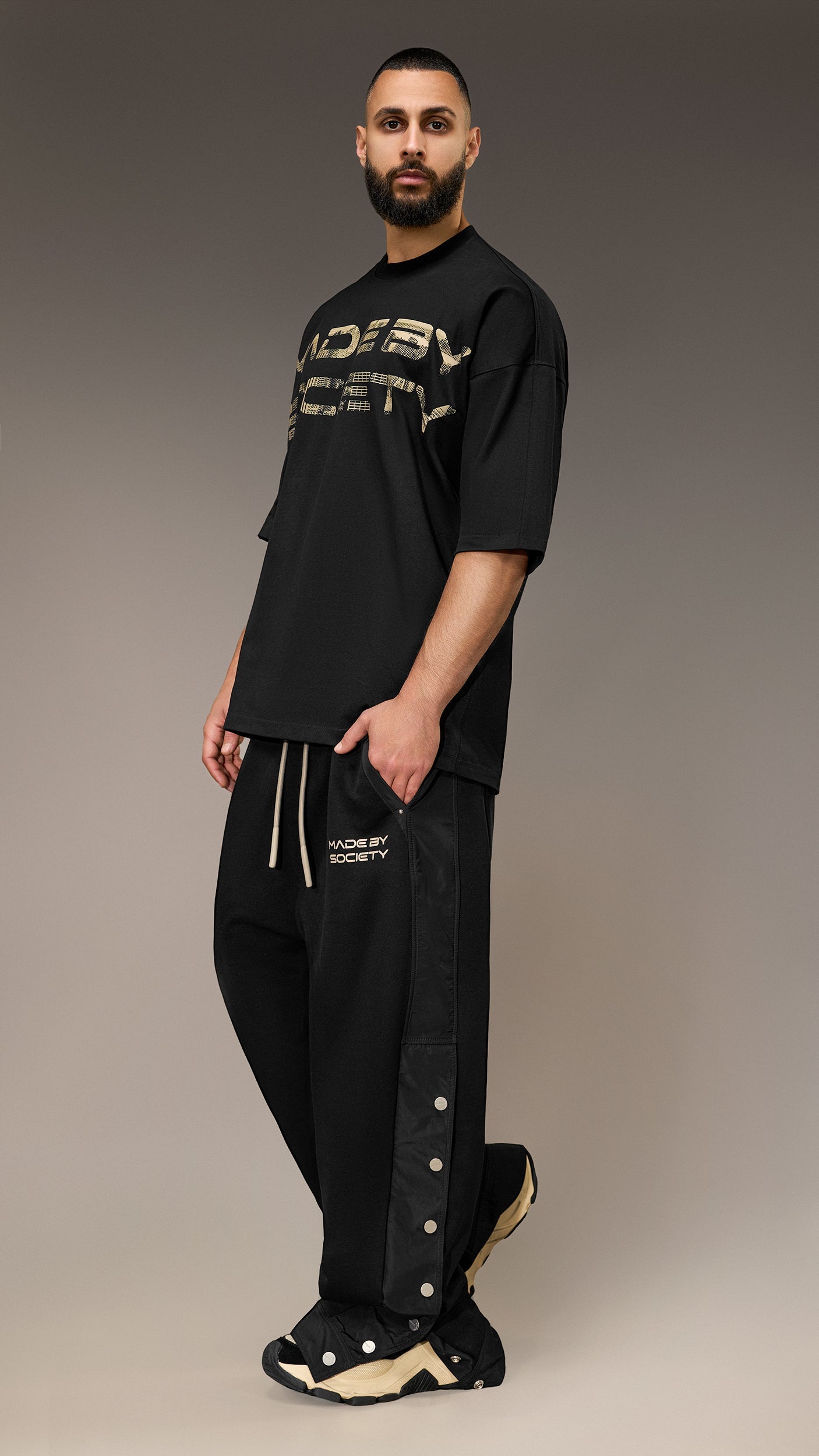Jogger Pants "Made by Society" - P16014