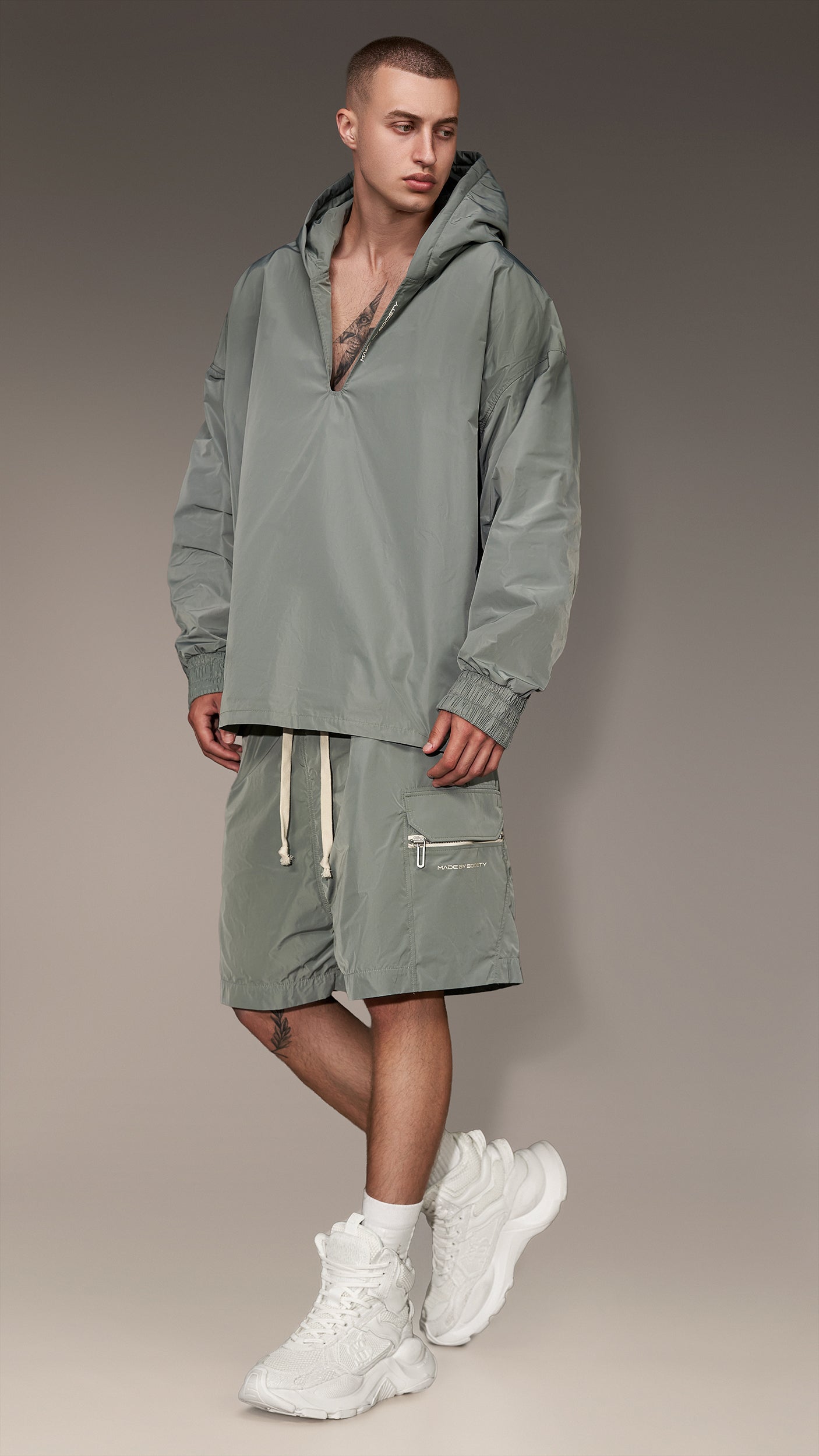 HOODIE 100% POLYESTER H16474