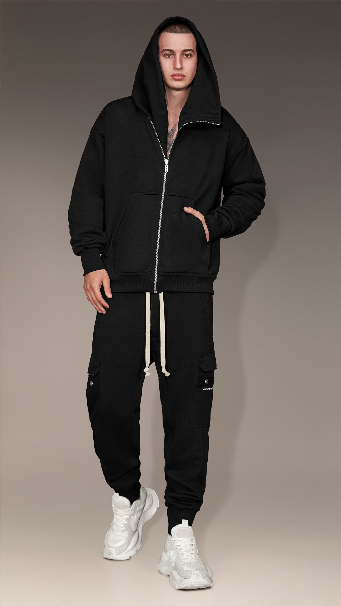L’Essentiel Hoodie - H16895