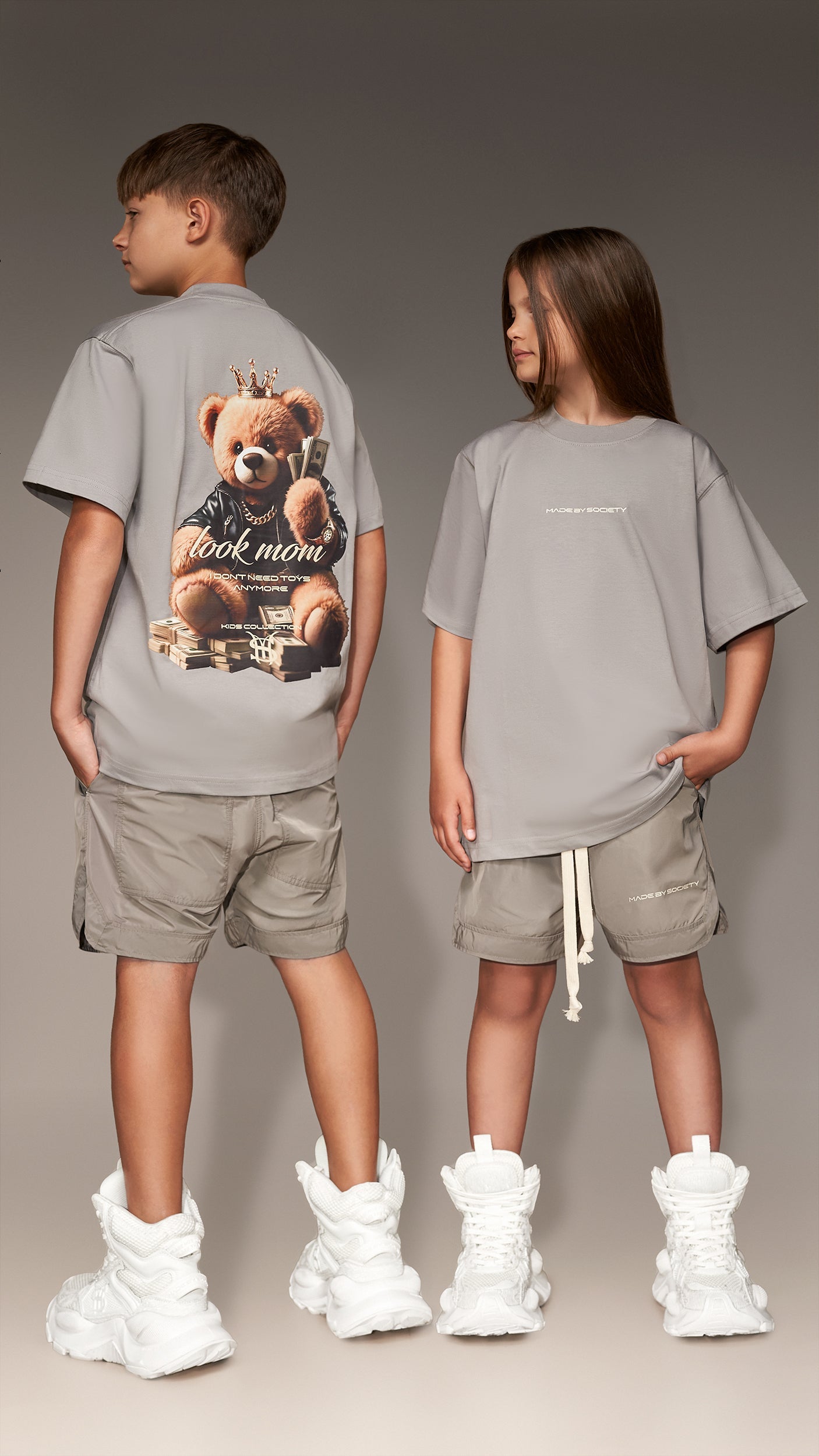 "Look Mom" T-Shirt - T36576