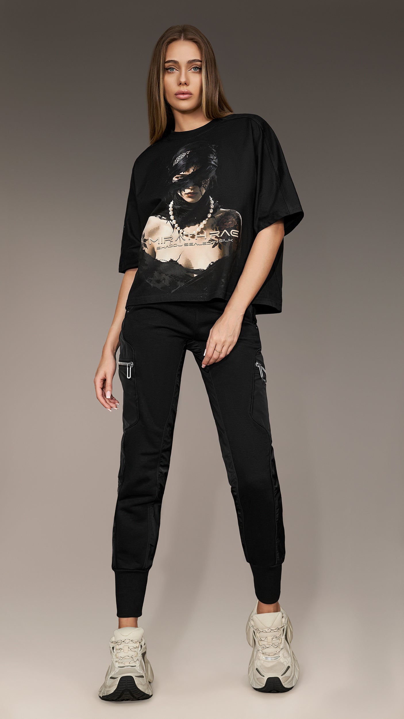 "MIRATHRAE" T-Shirt - T26757