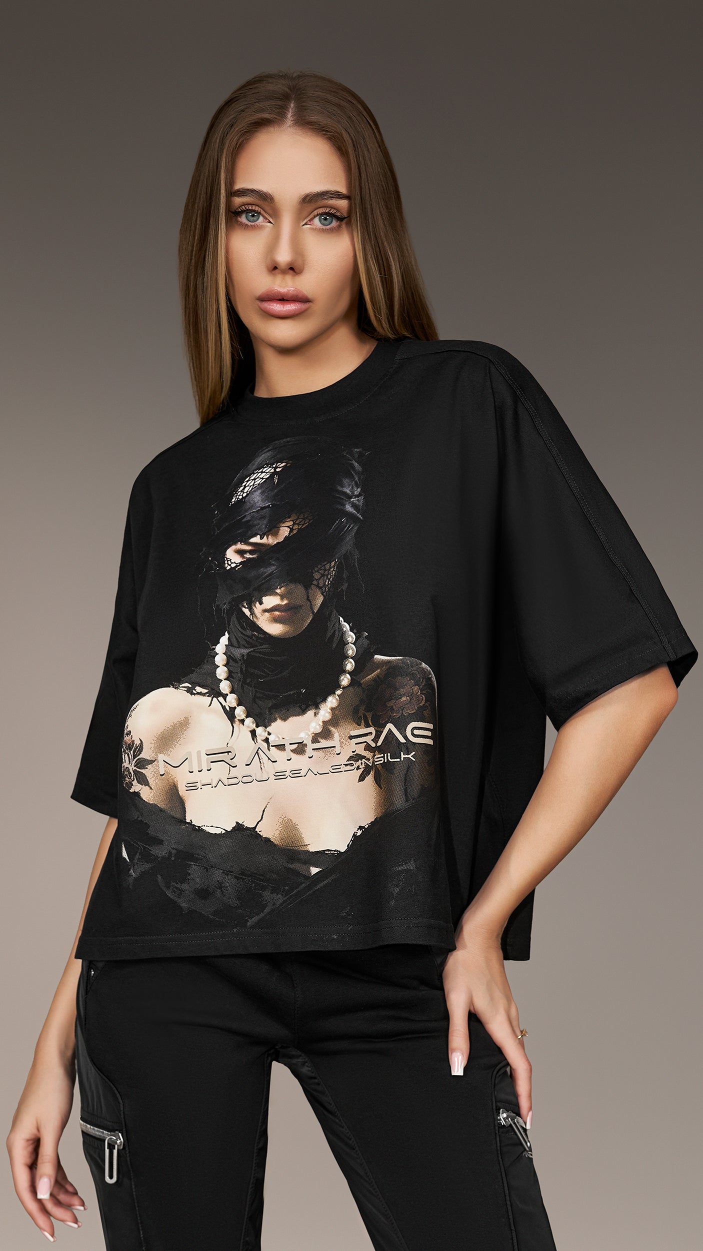 "MIRATHRAE" T-Shirt - T26757