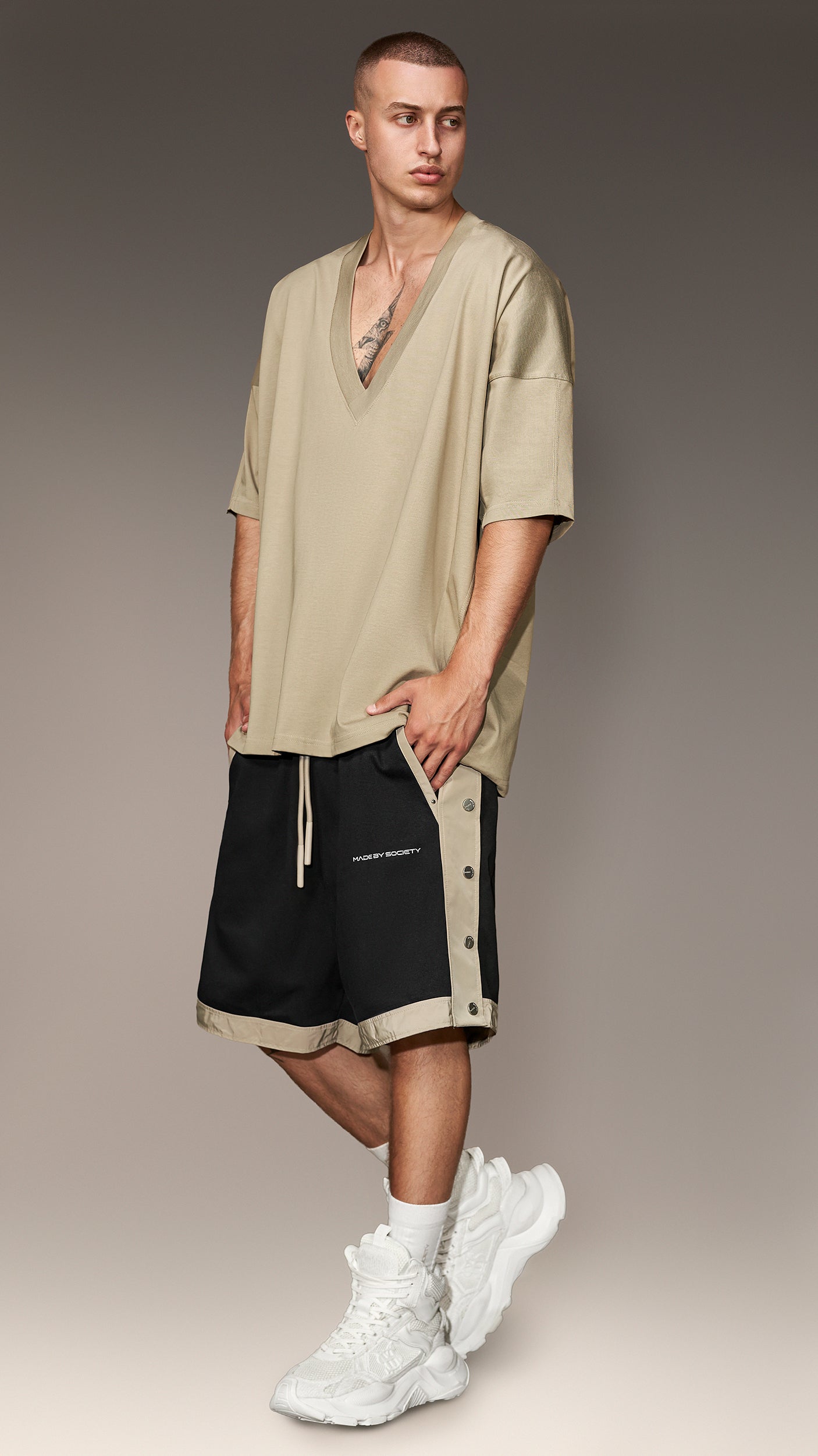 Studded Shorts - B16514