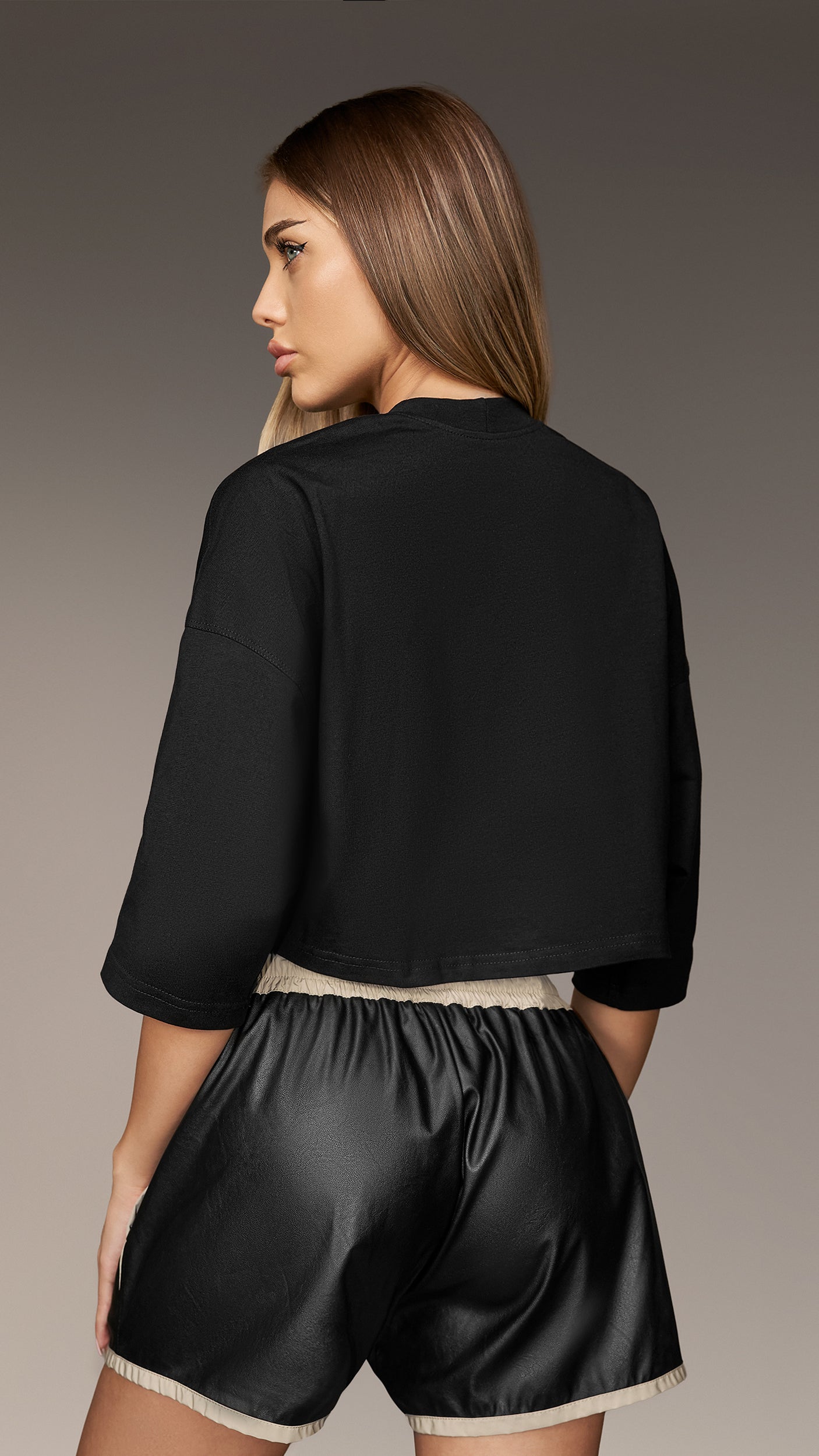 Cropped T-shirt - T26517