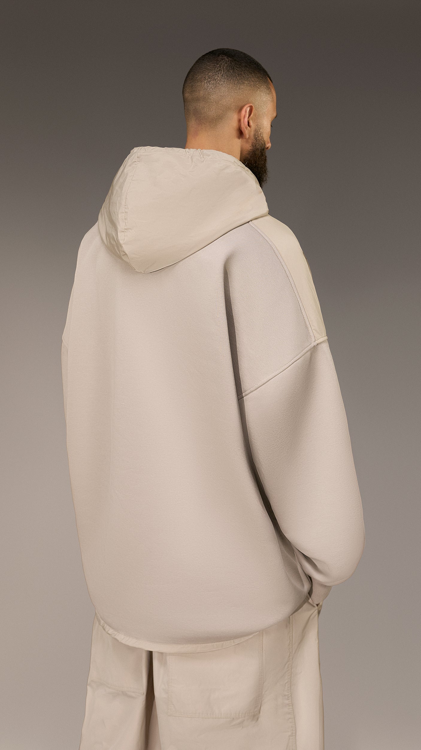 Oversized 'Made by Society' Hoodie – H16085