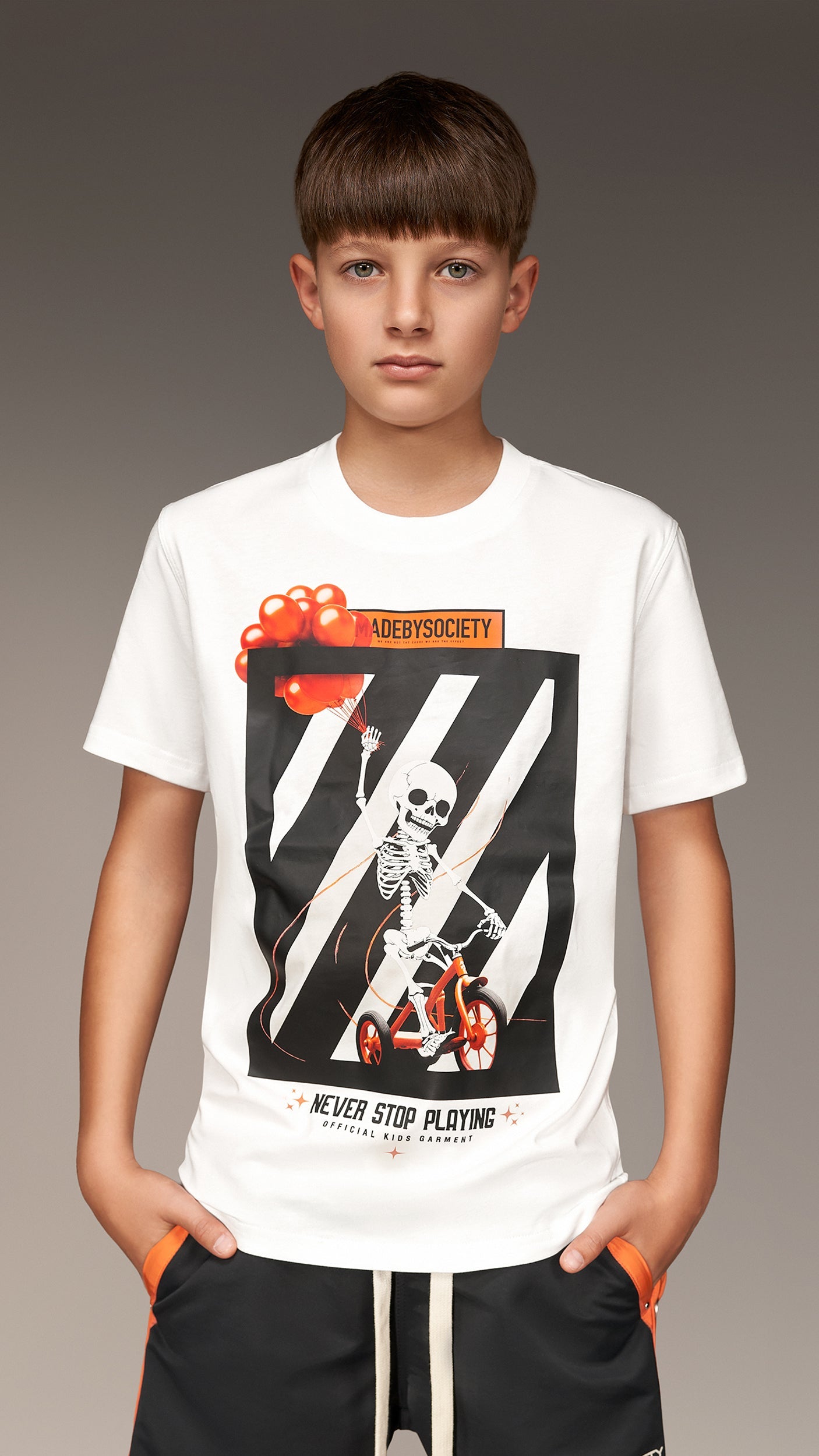 "Never Stop Playing" T-shirt - T36547
