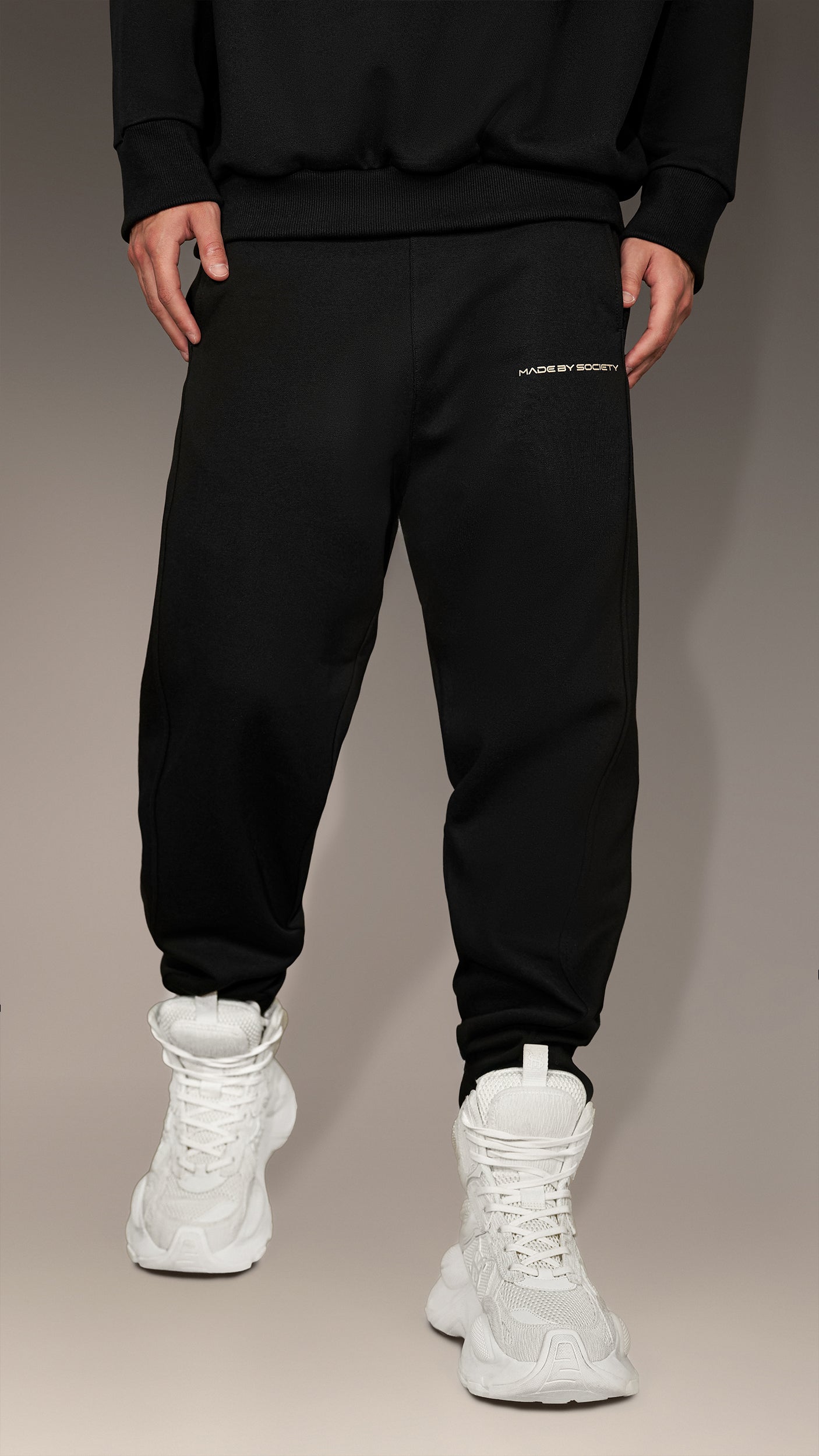 Jogger Trousers - P16588