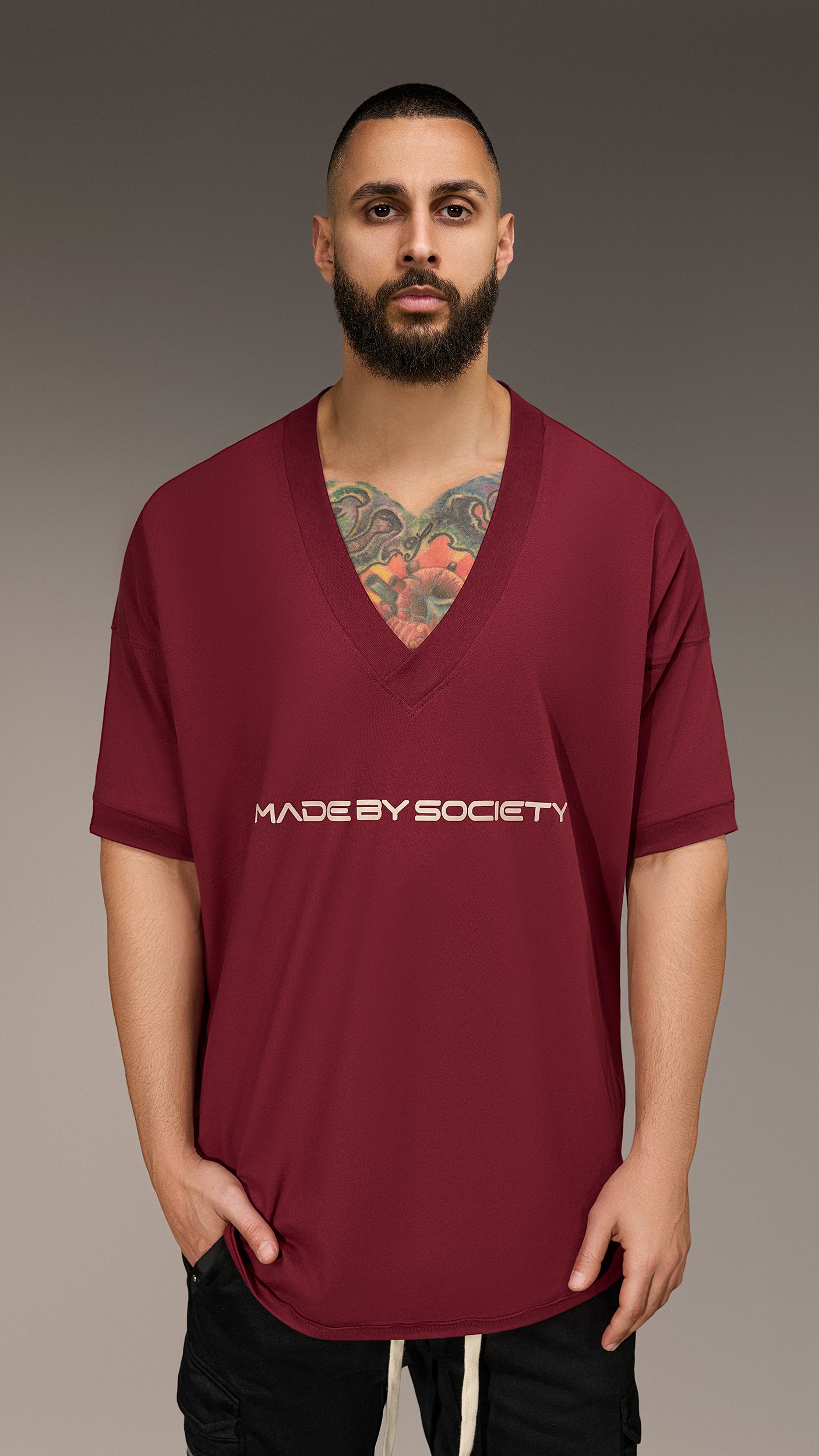 V-neck T-shirt - T16101