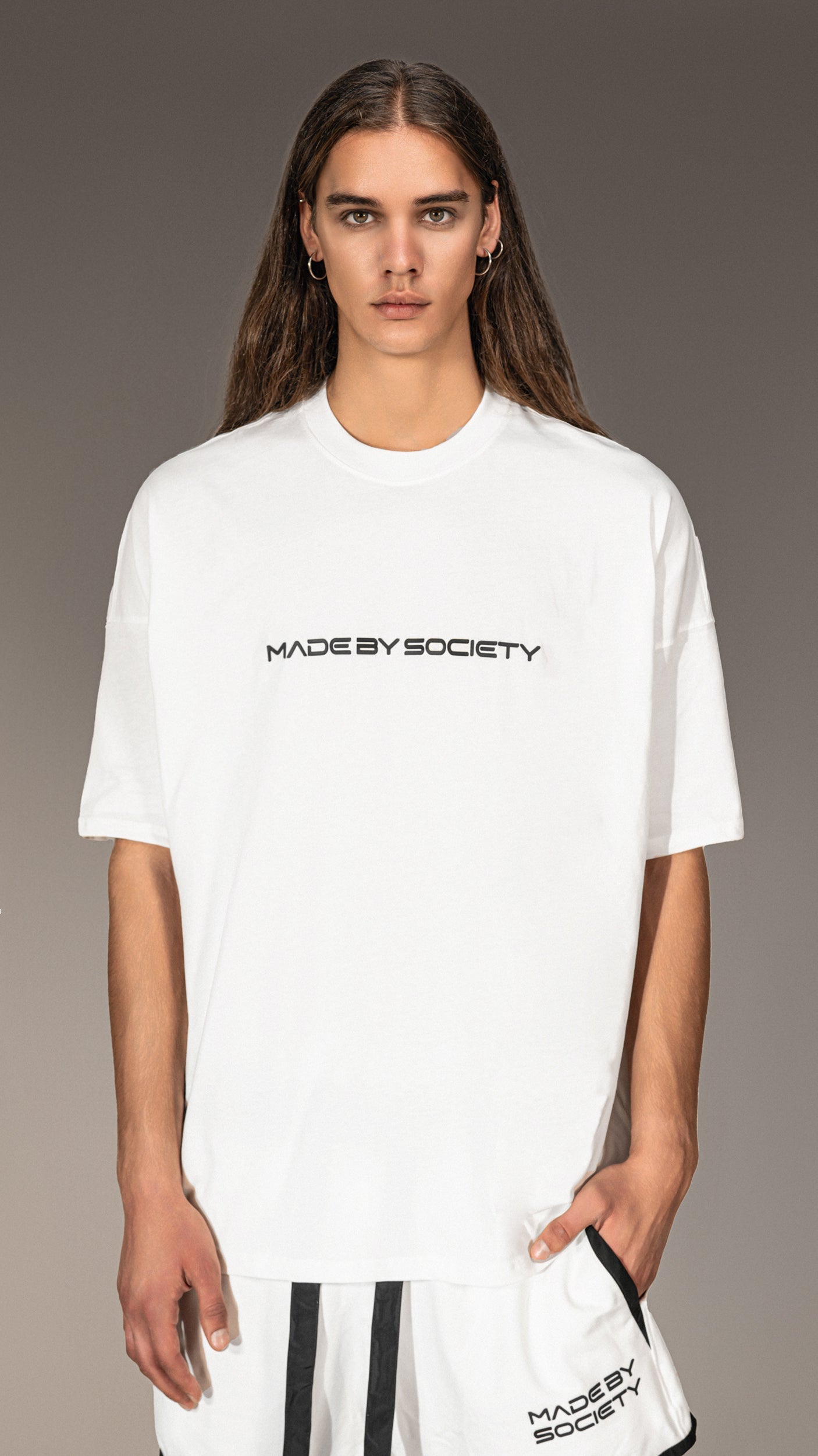 Urban T-shirt MADE BY SOCIETY - T15730