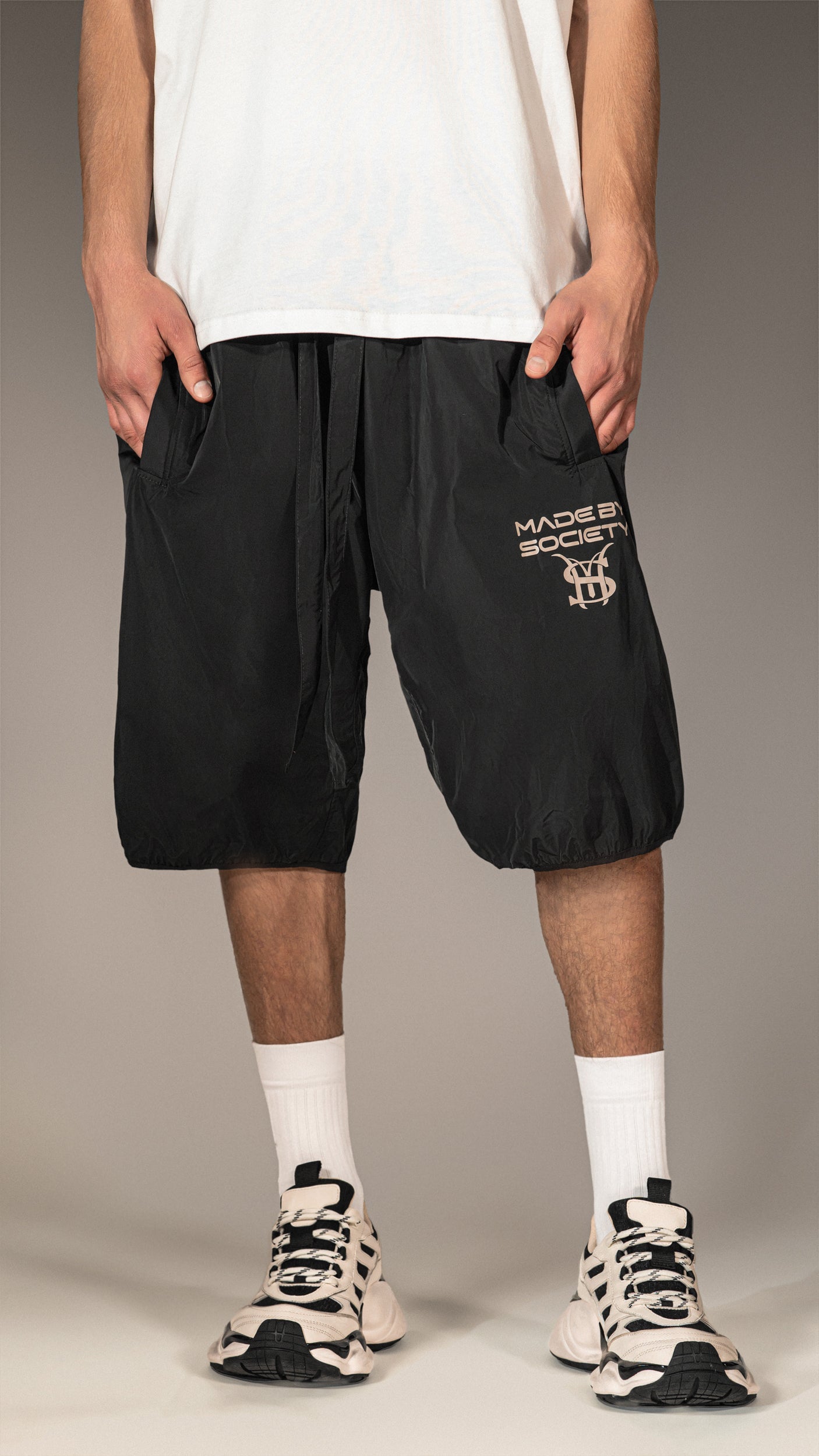 Casual Bermuda Shorts Made by Society - B15613