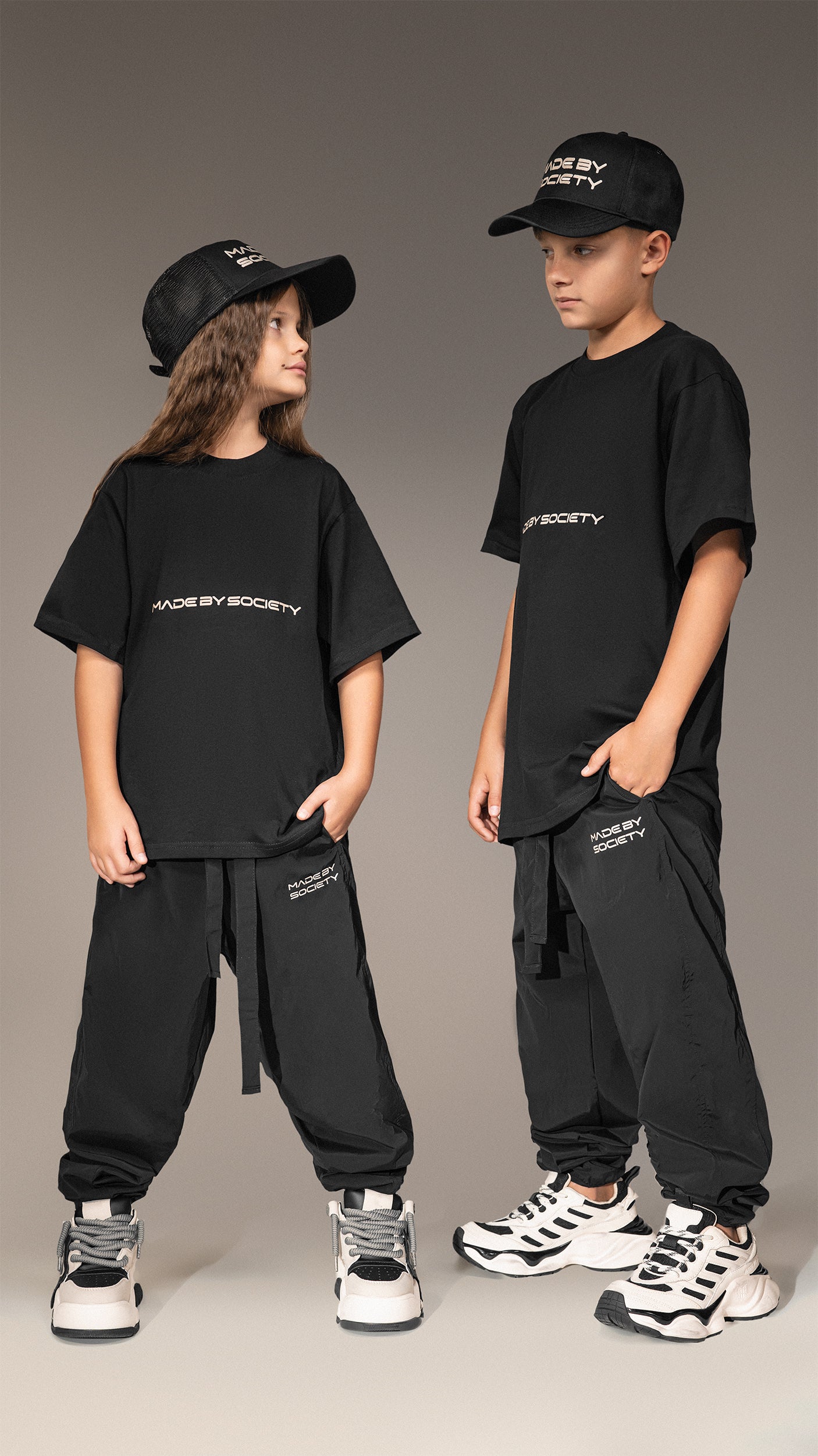 Jogger Pants "Made By Society" - P35740