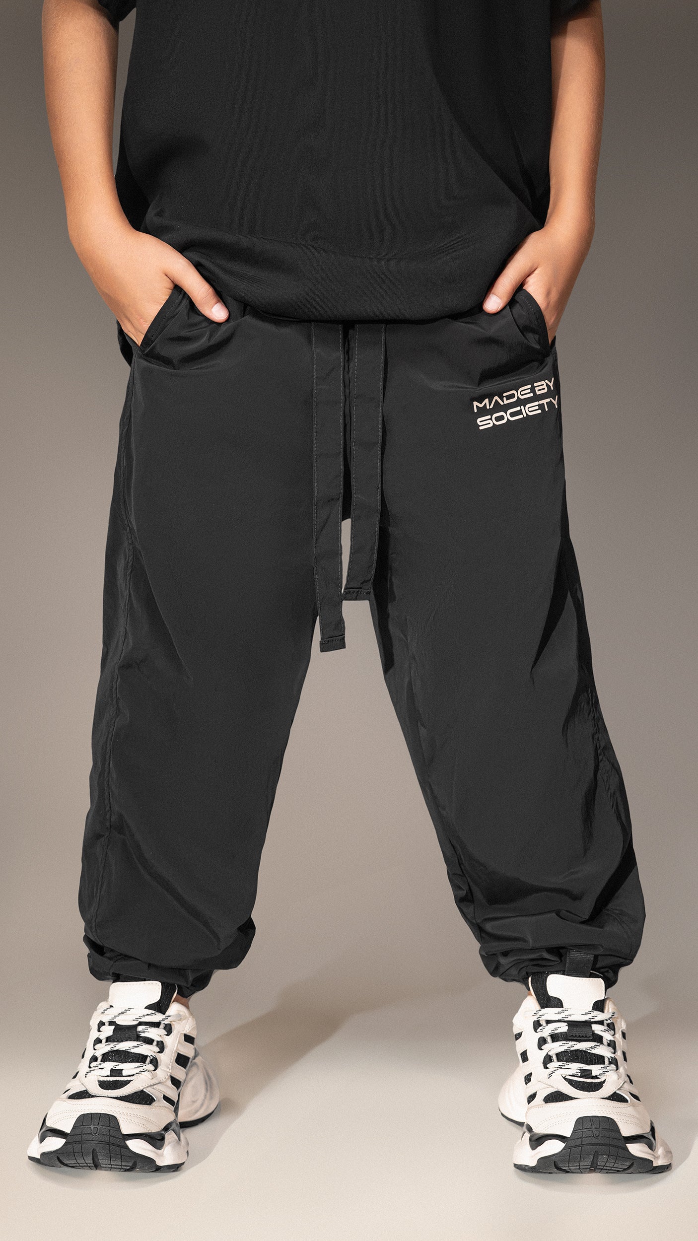 Jogger Pants "Made By Society" - P35740